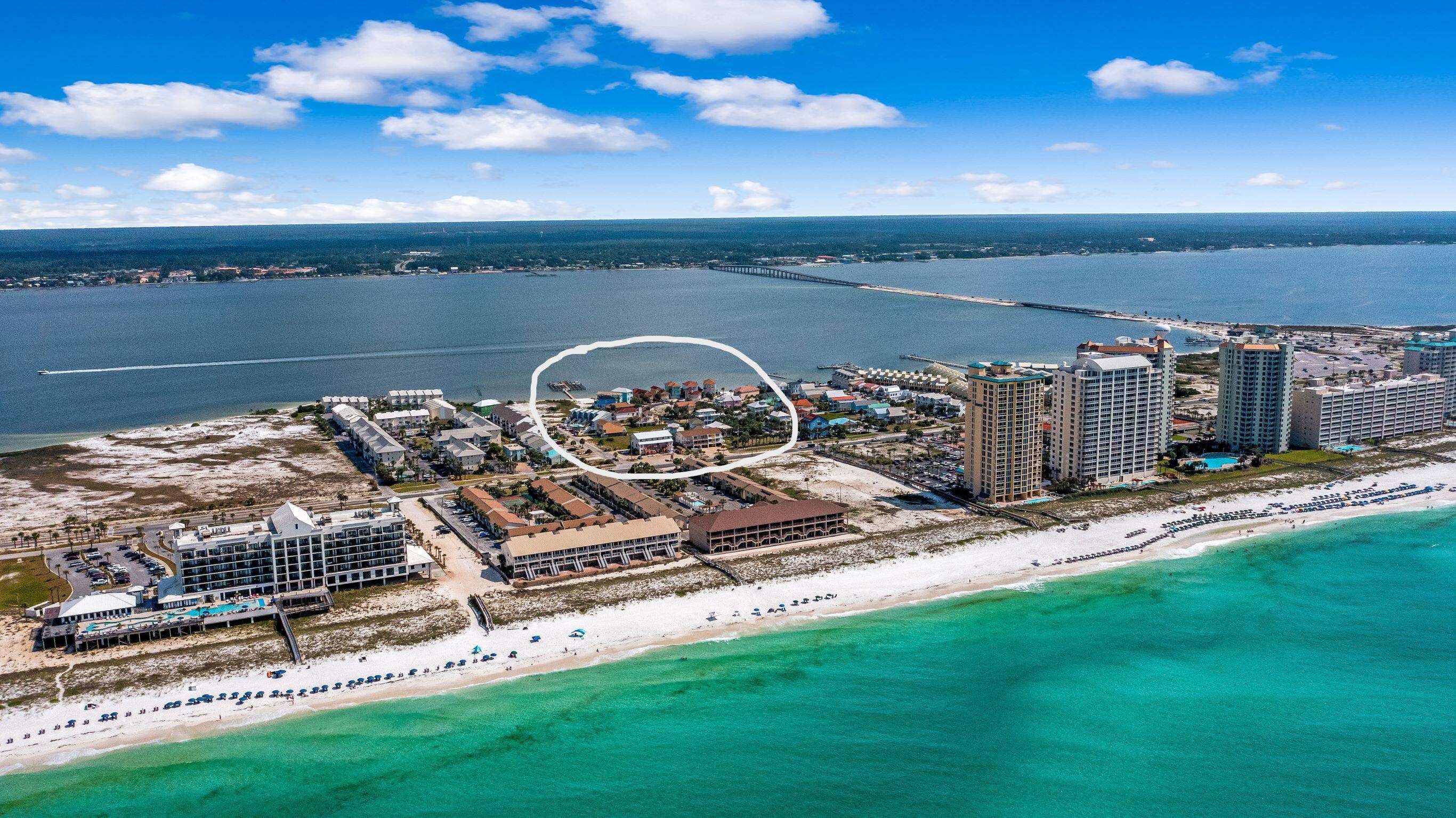 VILLAGE AT NAVARRE - Land