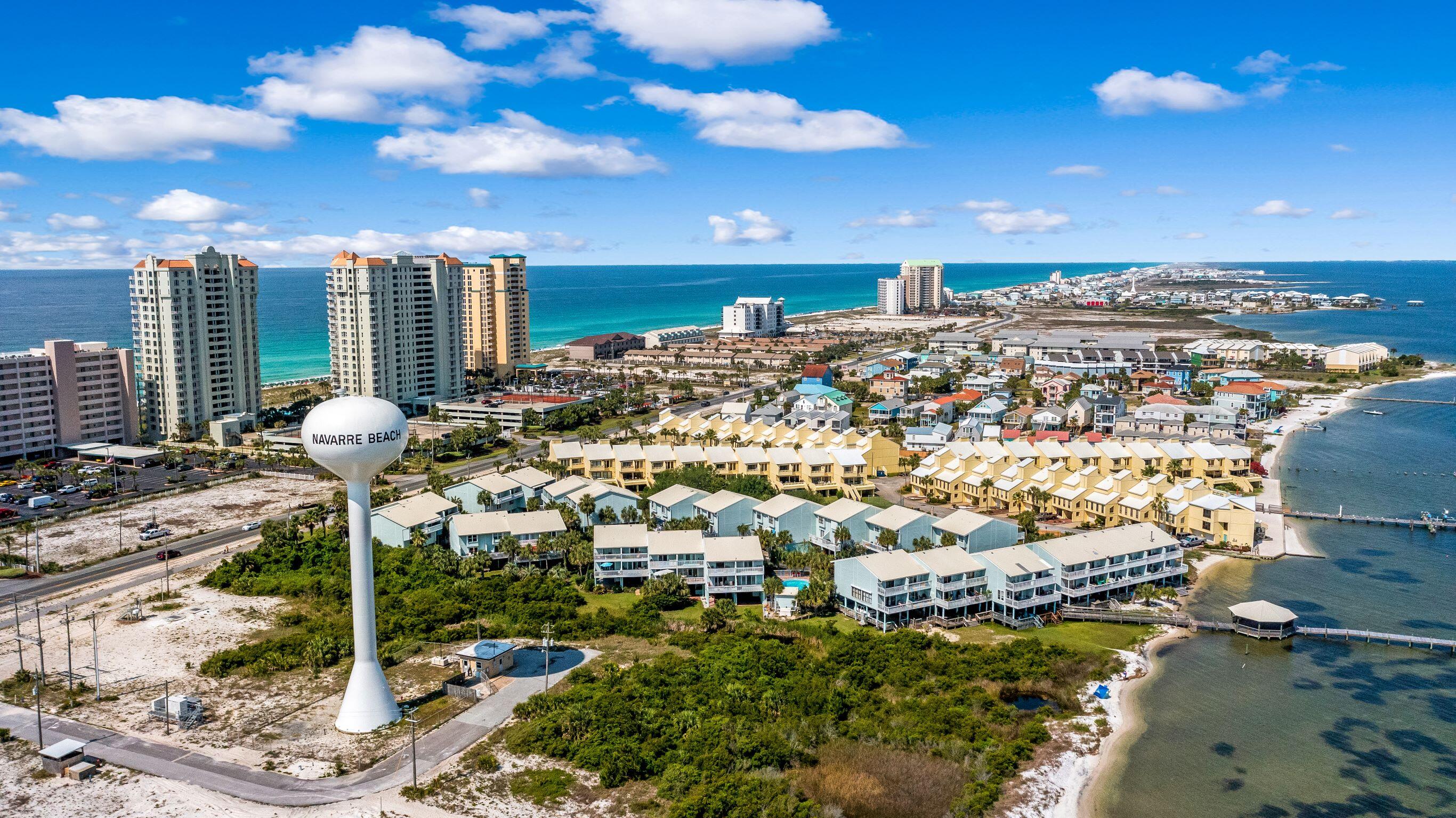 VILLAGE AT NAVARRE - Land