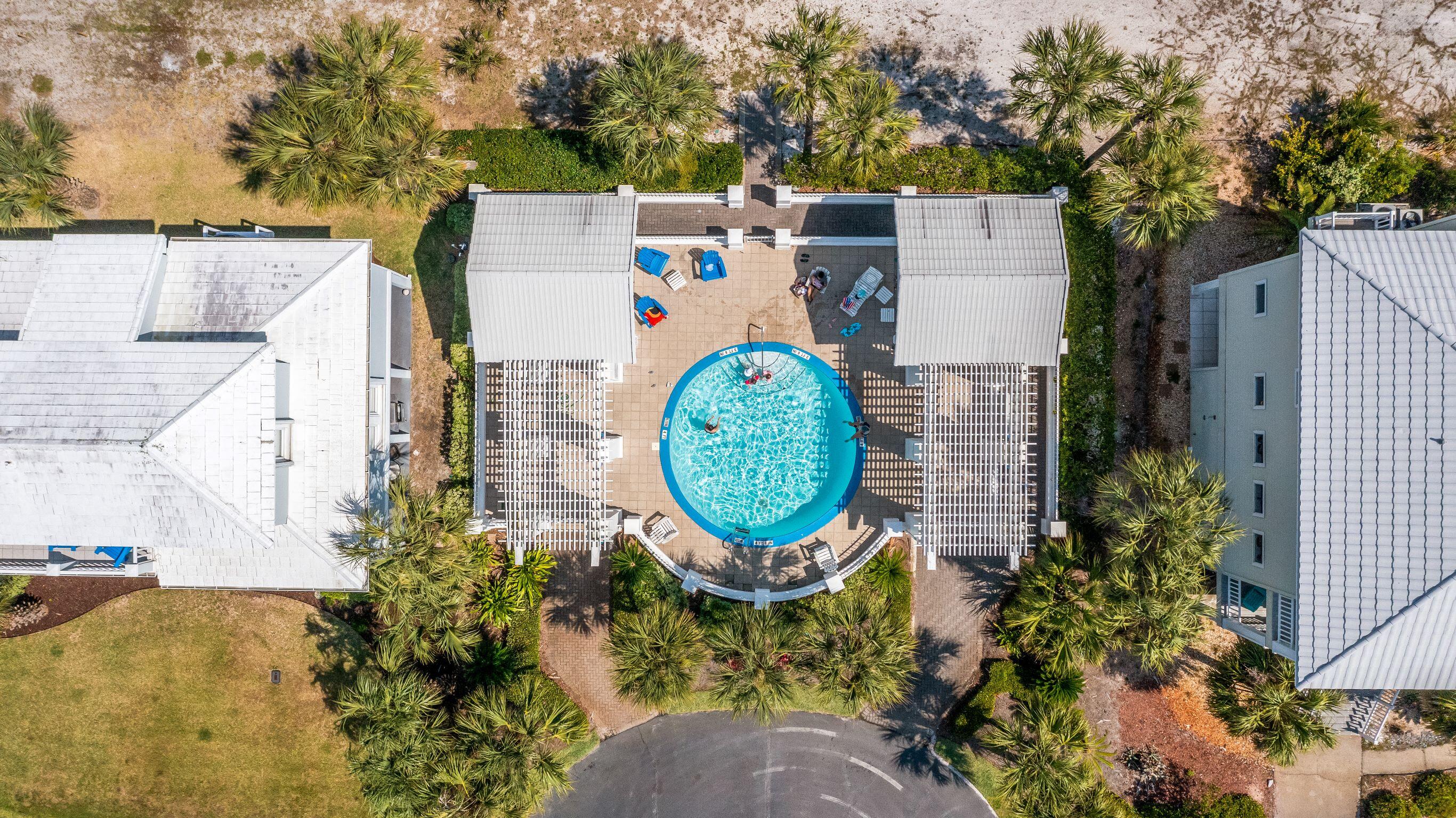 VILLAGE AT NAVARRE - Land