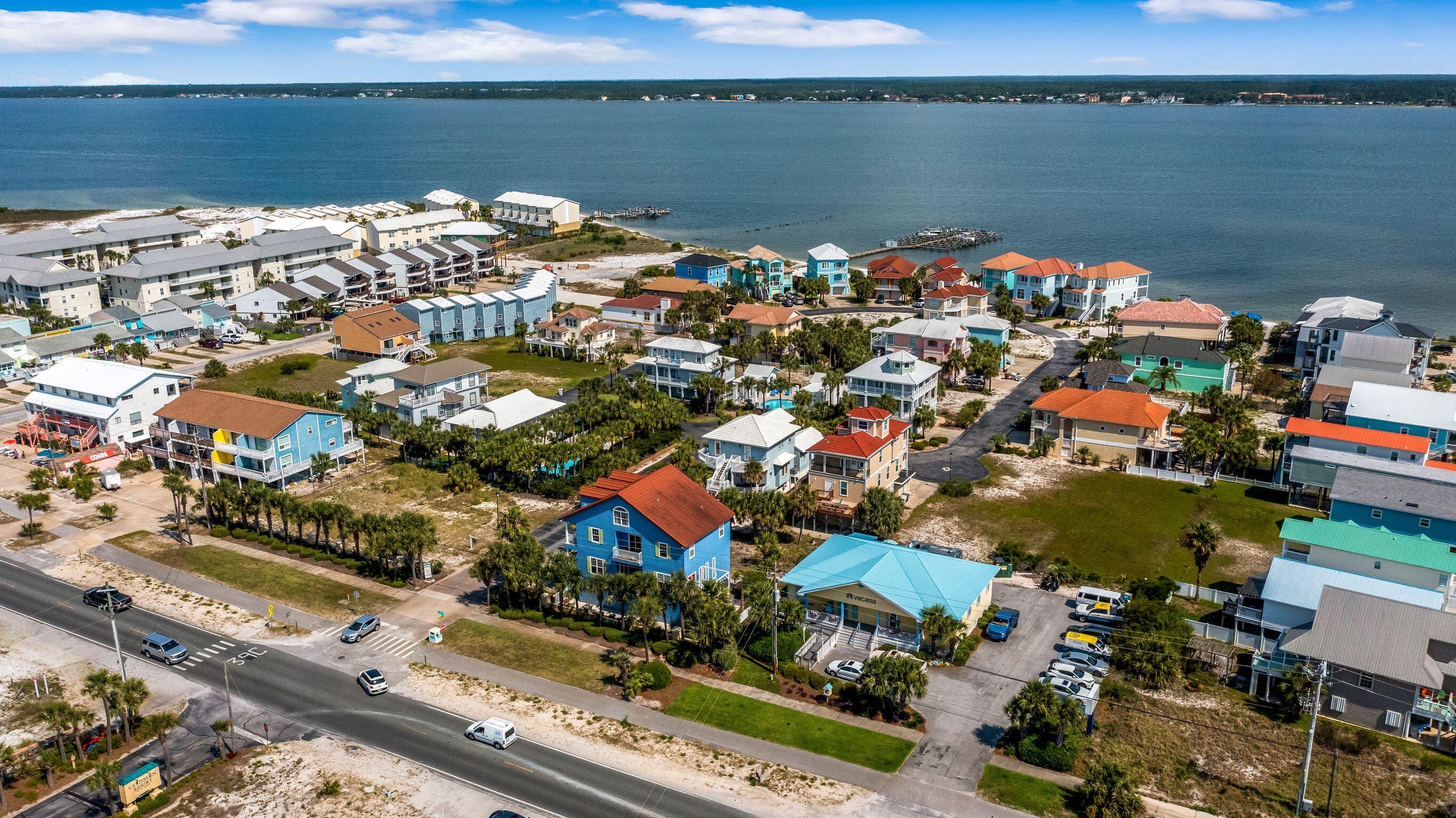 VILLAGE AT NAVARRE - Land