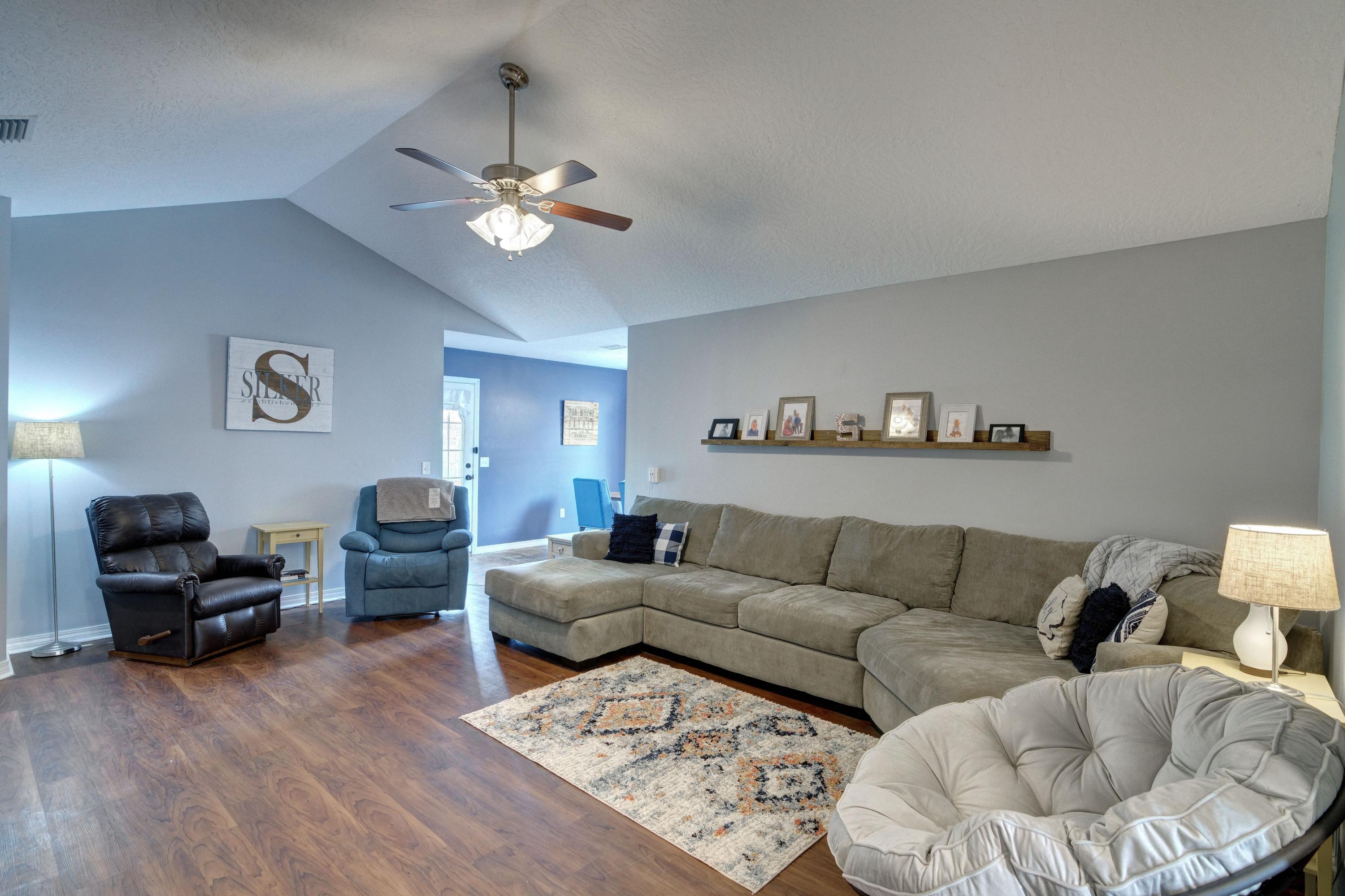 NAVARRE S/D 2ND ADDN - Residential