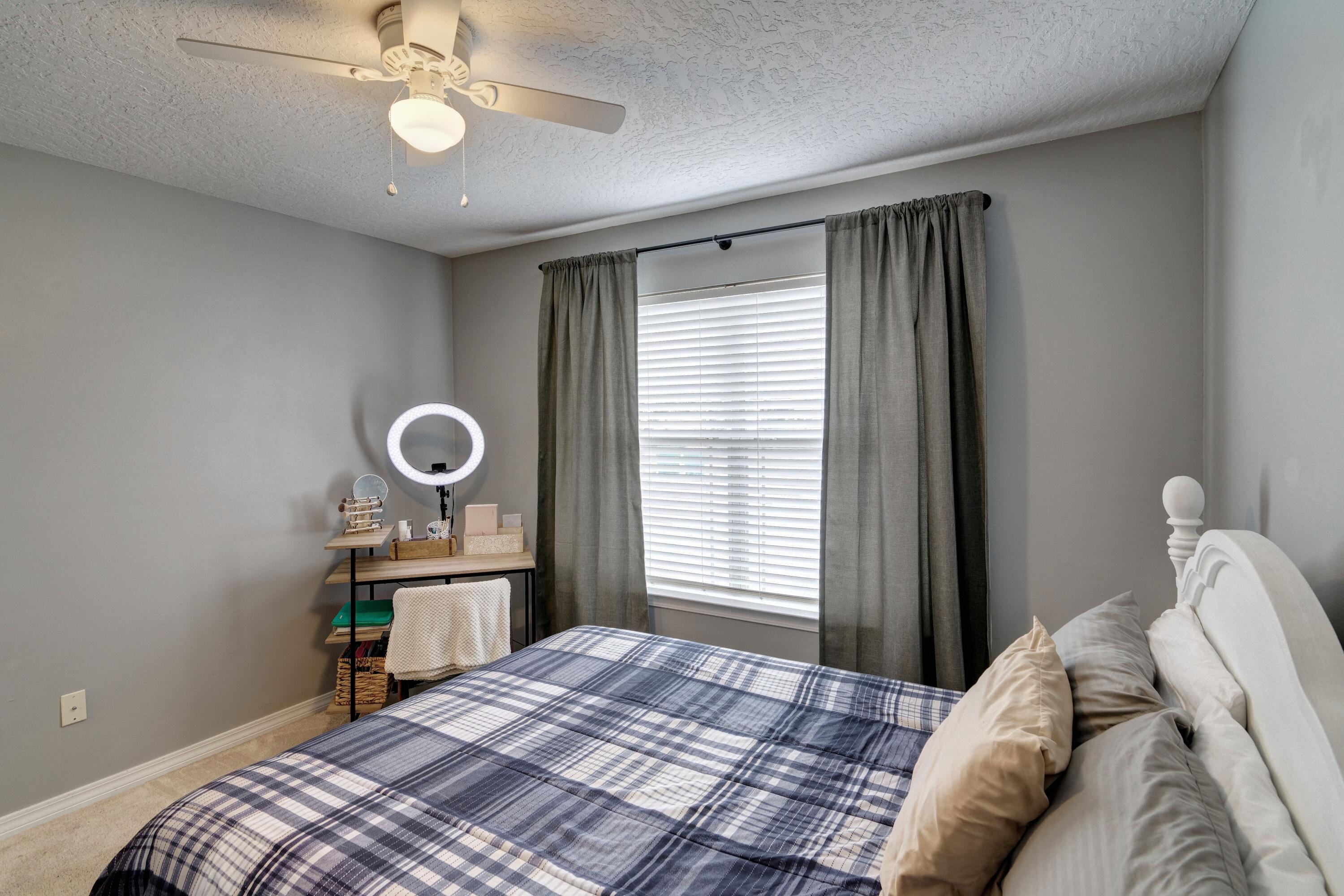 NAVARRE S/D 2ND ADDN - Residential