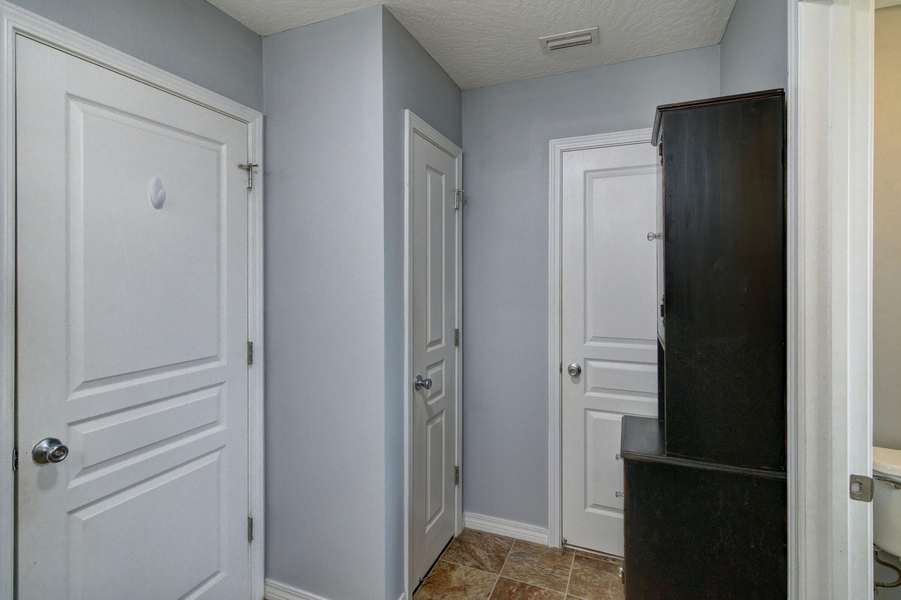 NAVARRE S/D 2ND ADDN - Residential