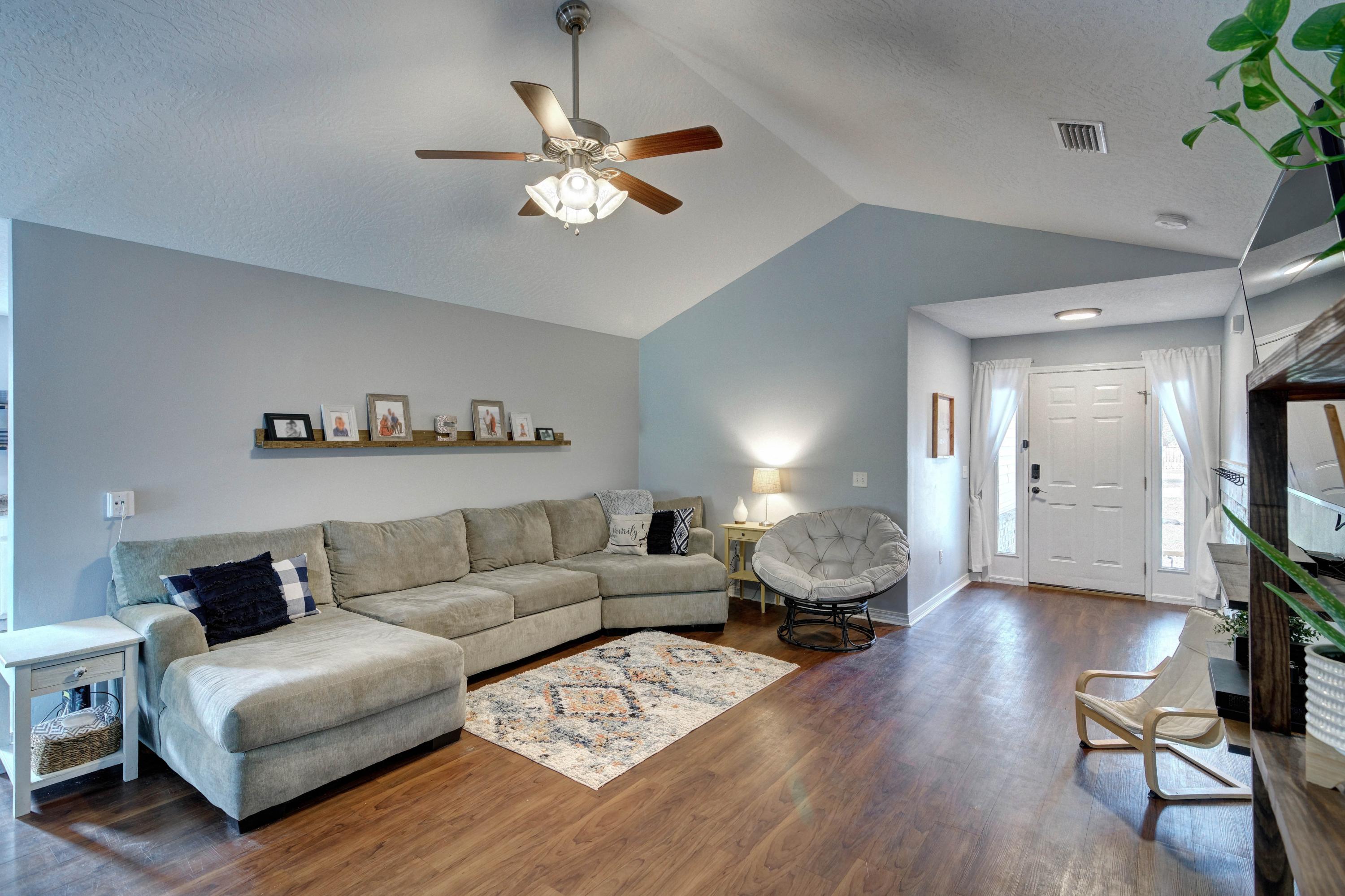 NAVARRE S/D 2ND ADDN - Residential