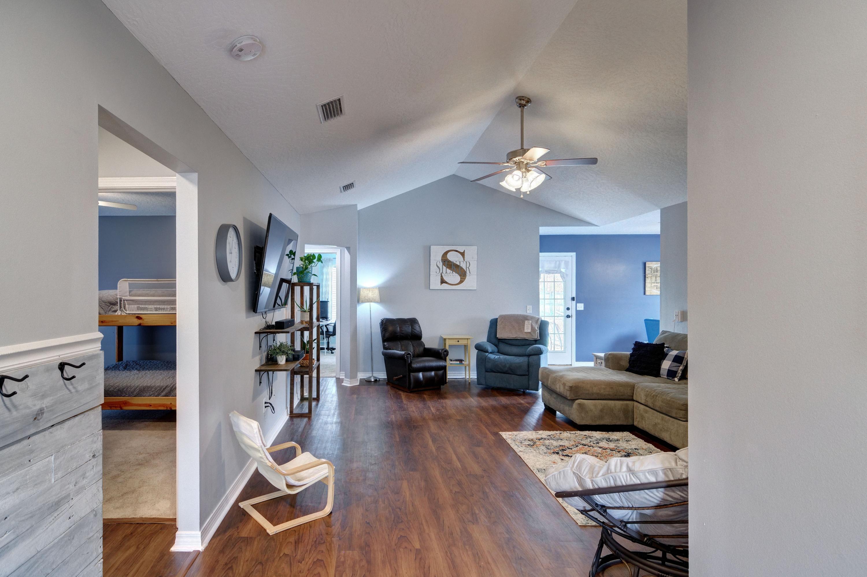 NAVARRE S/D 2ND ADDN - Residential