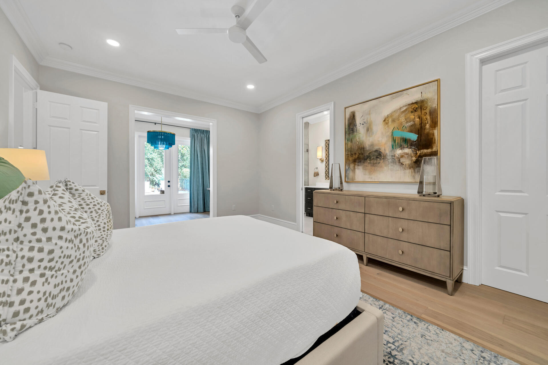 VINEYARD AT RAVEN OAKS - Residential