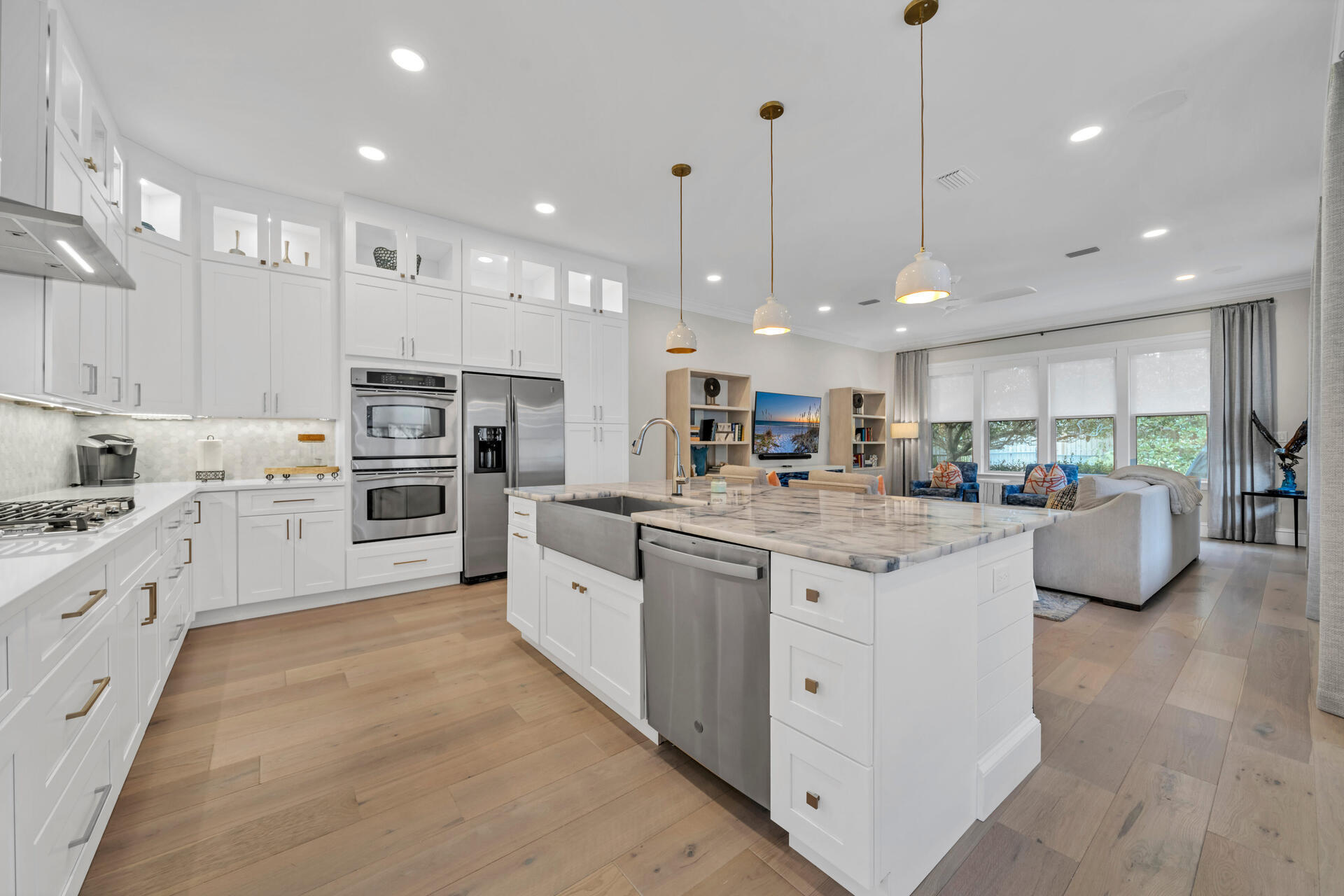 VINEYARD AT RAVEN OAKS - Residential