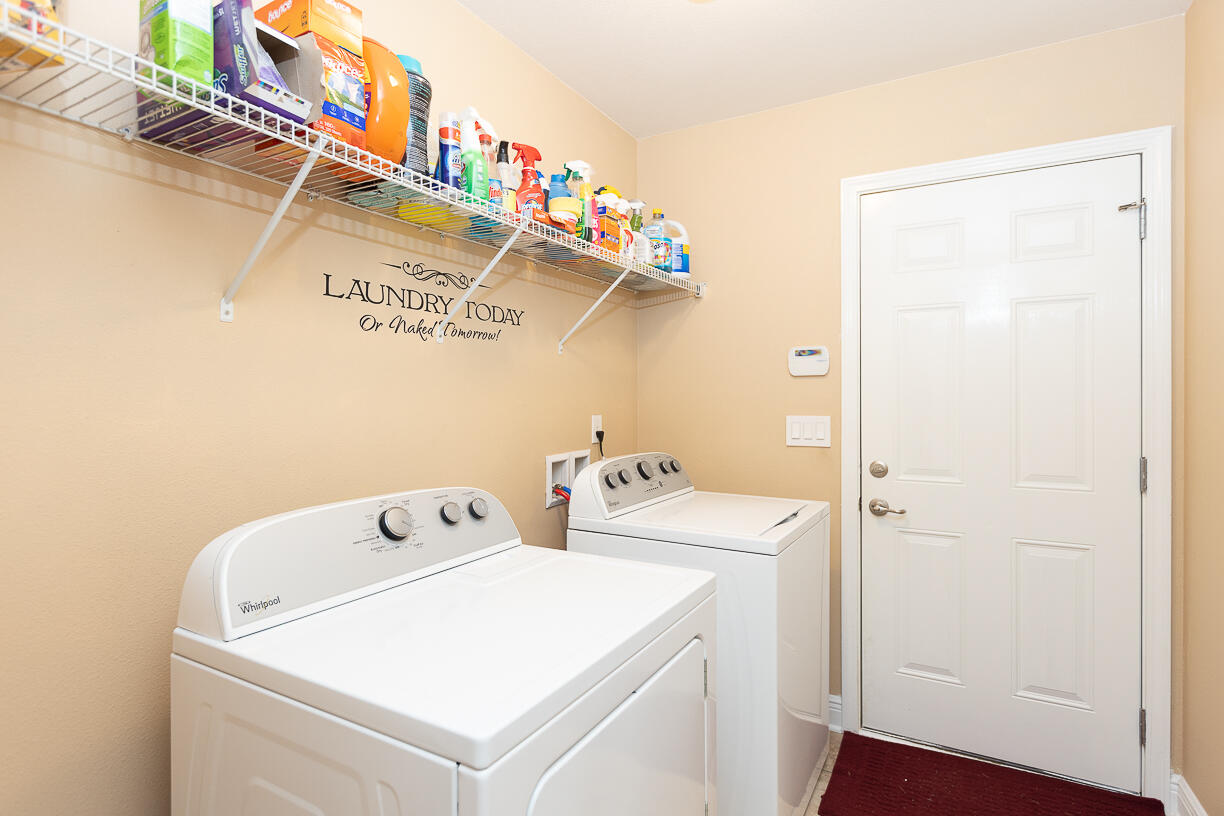 CREETWOOD VILLAGE - Residential