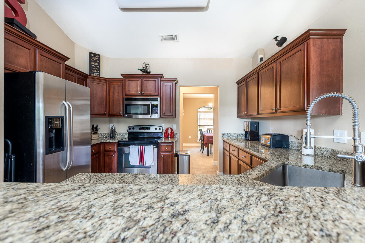 CREETWOOD VILLAGE - Residential