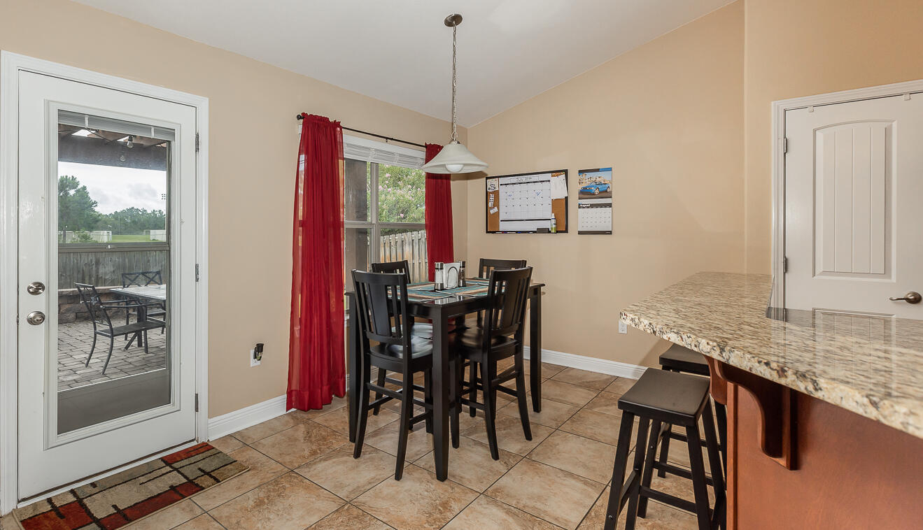 CREETWOOD VILLAGE - Residential