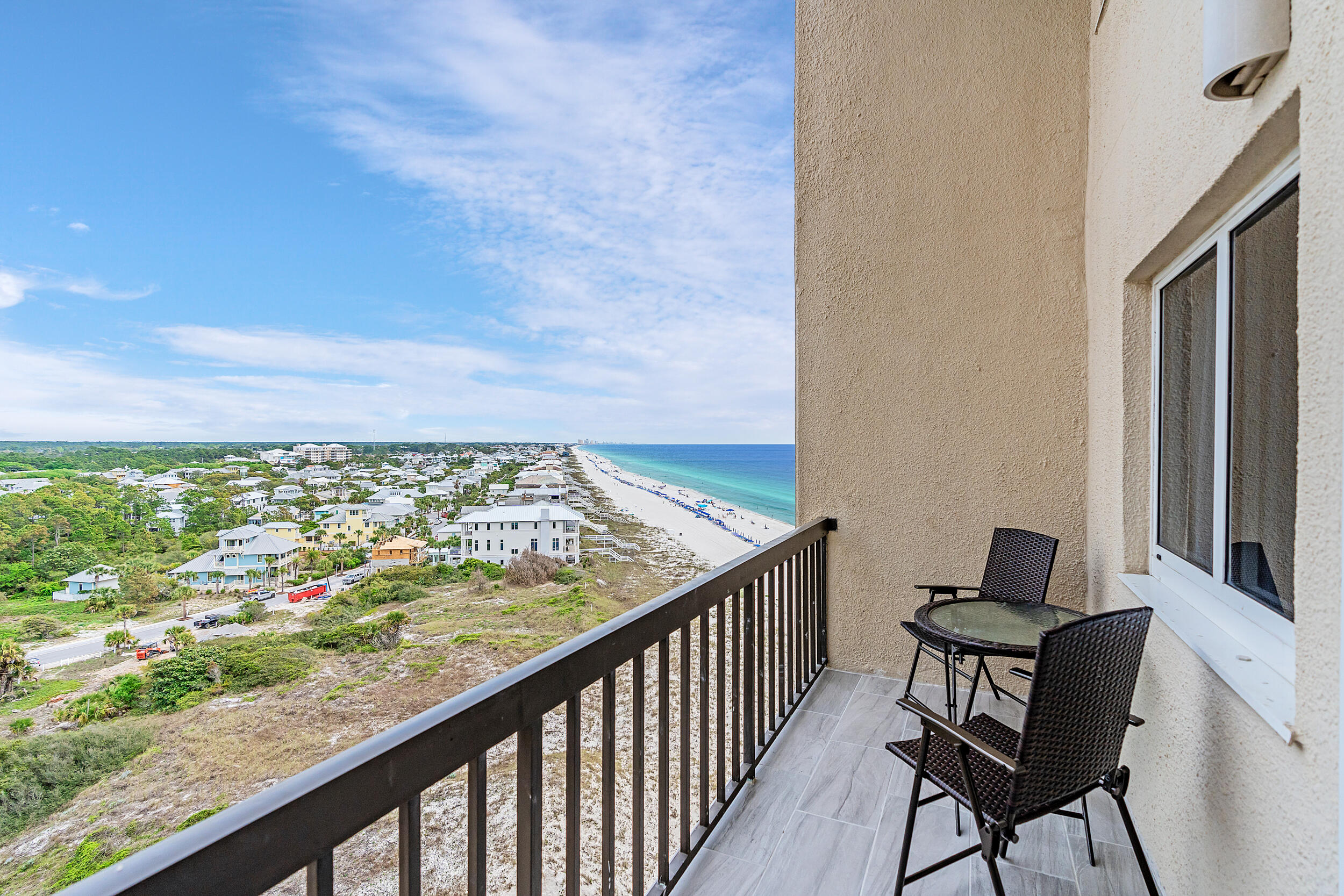 PINNACLE PORT - Residential