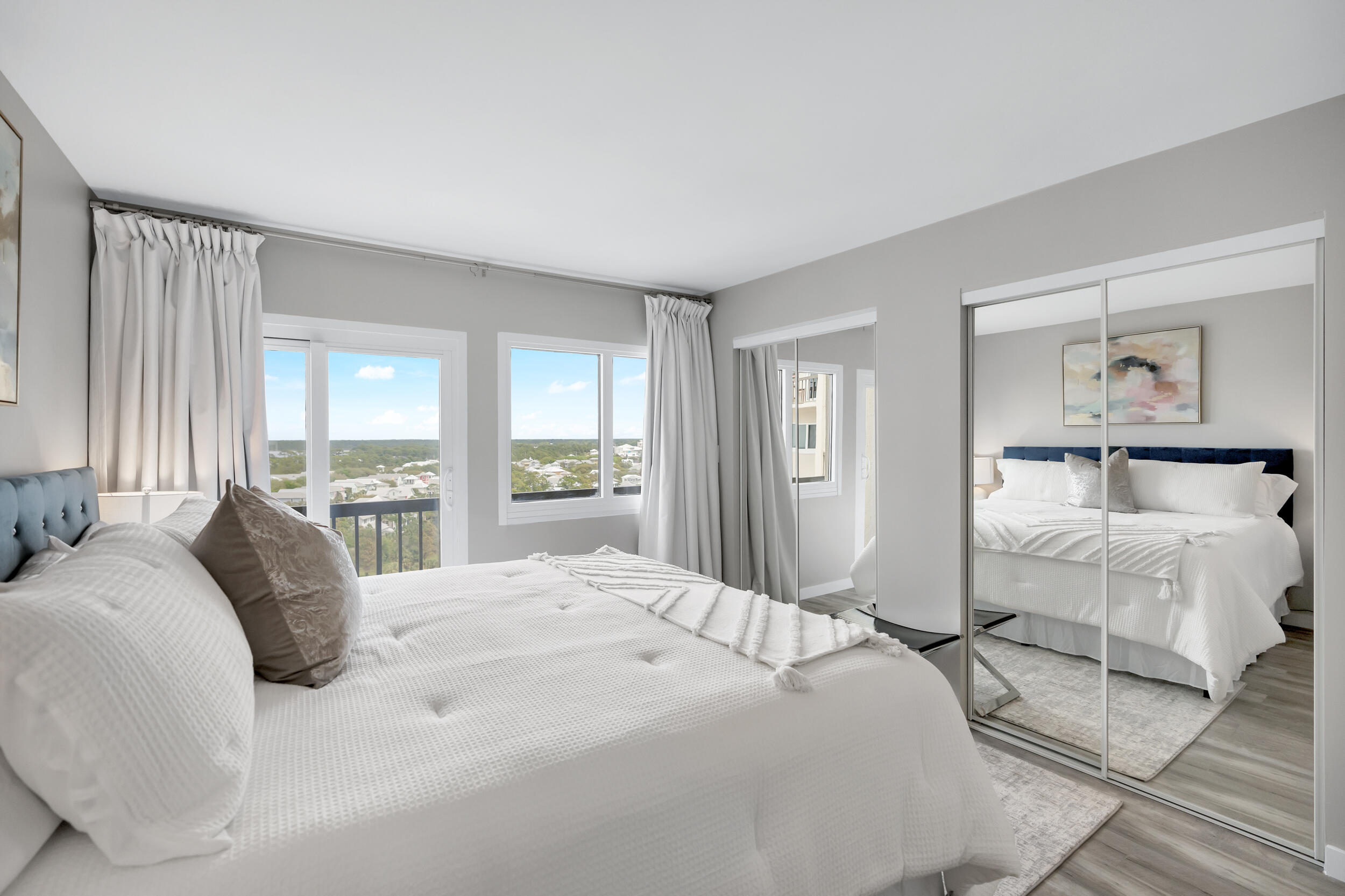 PINNACLE PORT - Residential