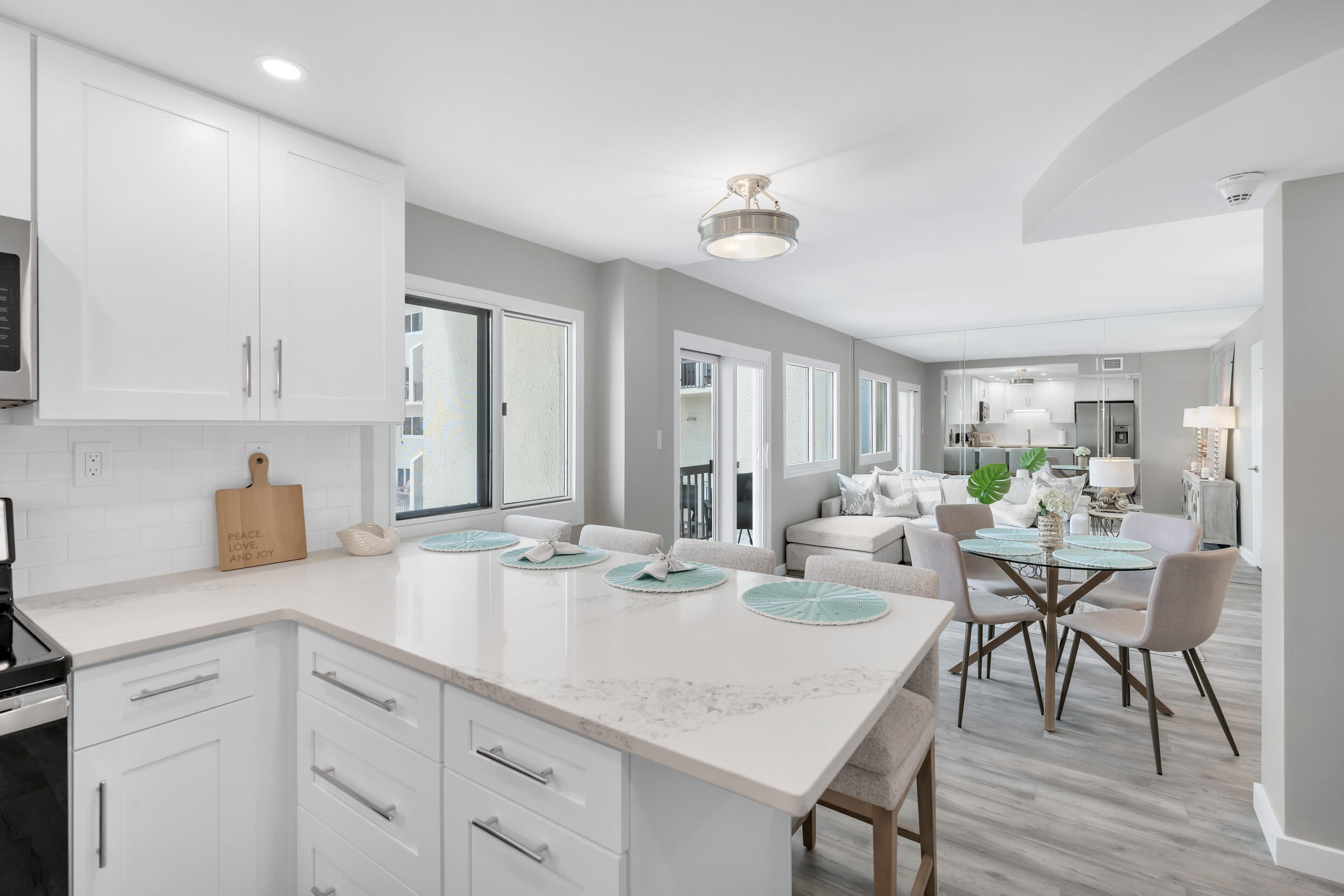 PINNACLE PORT - Residential