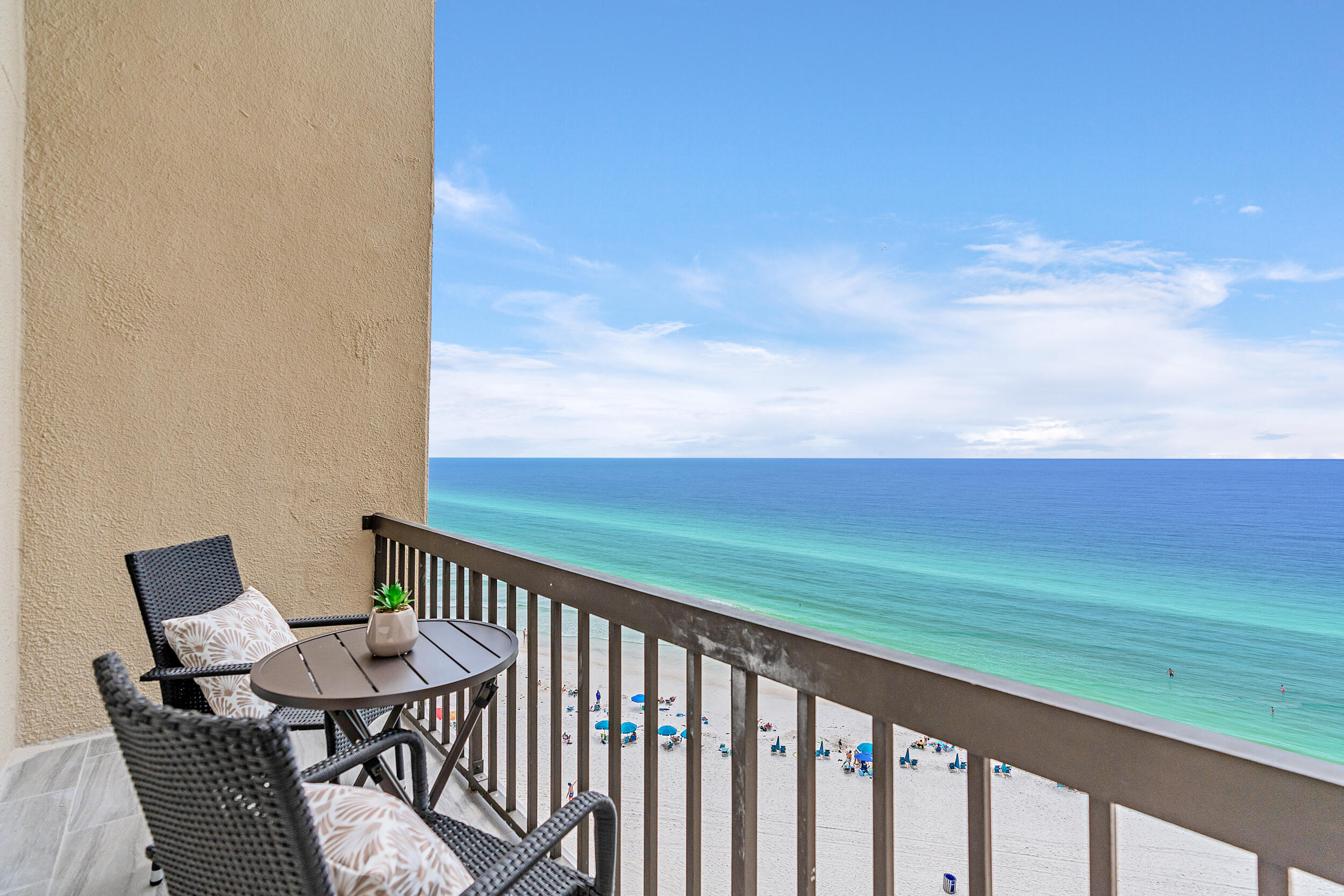 PINNACLE PORT - Residential