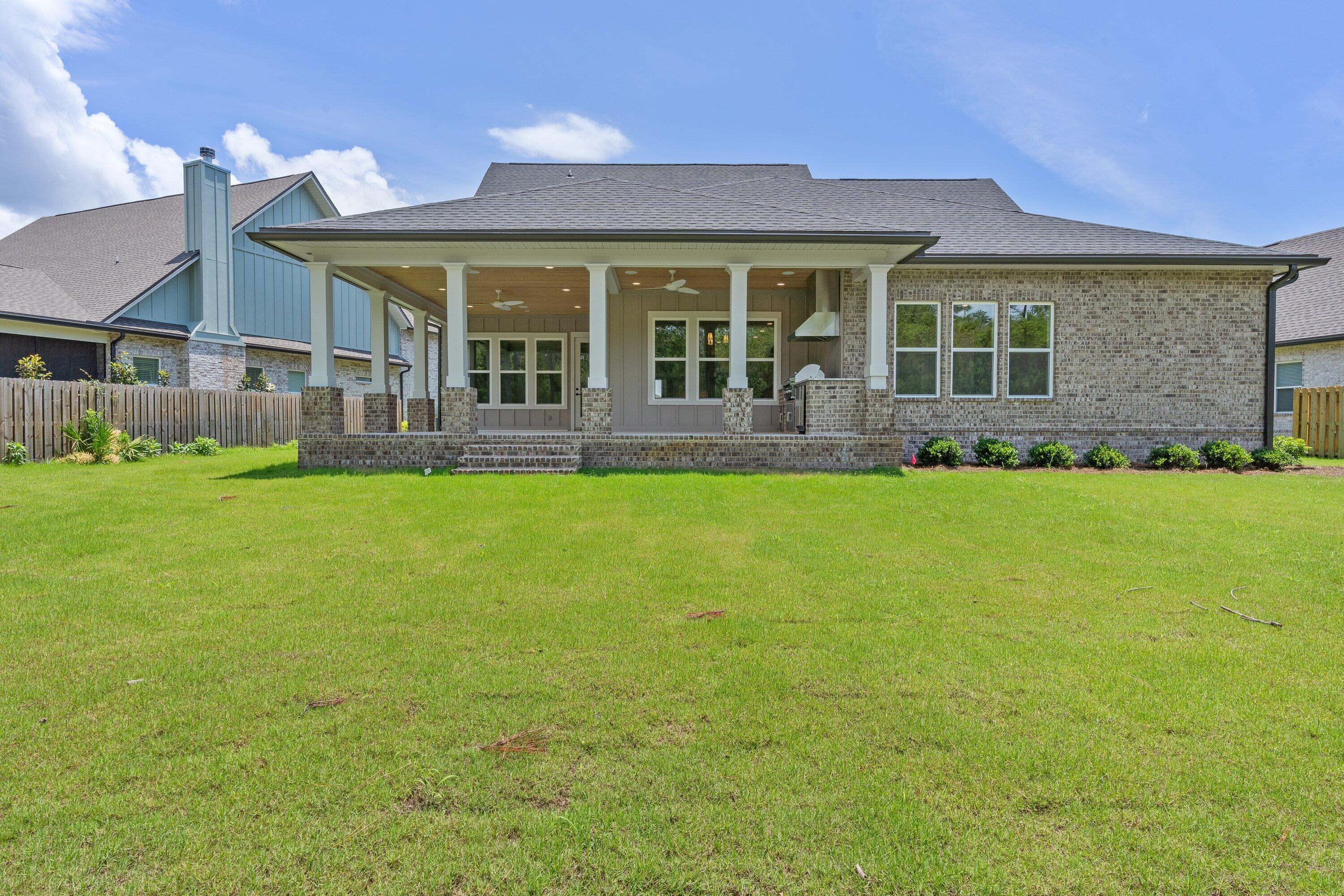 HAMMOCK BAY - Residential