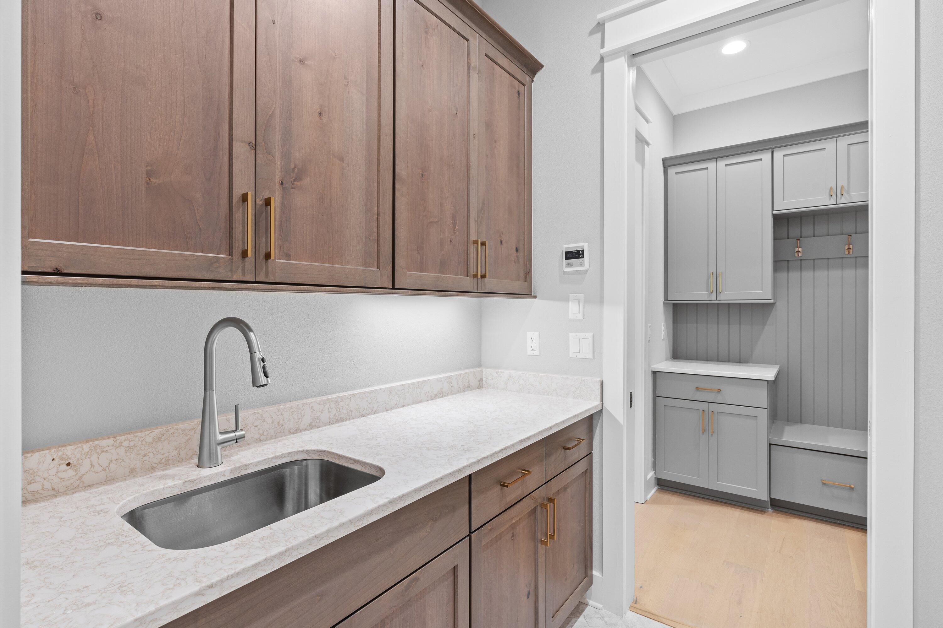 HAMMOCK BAY - Residential