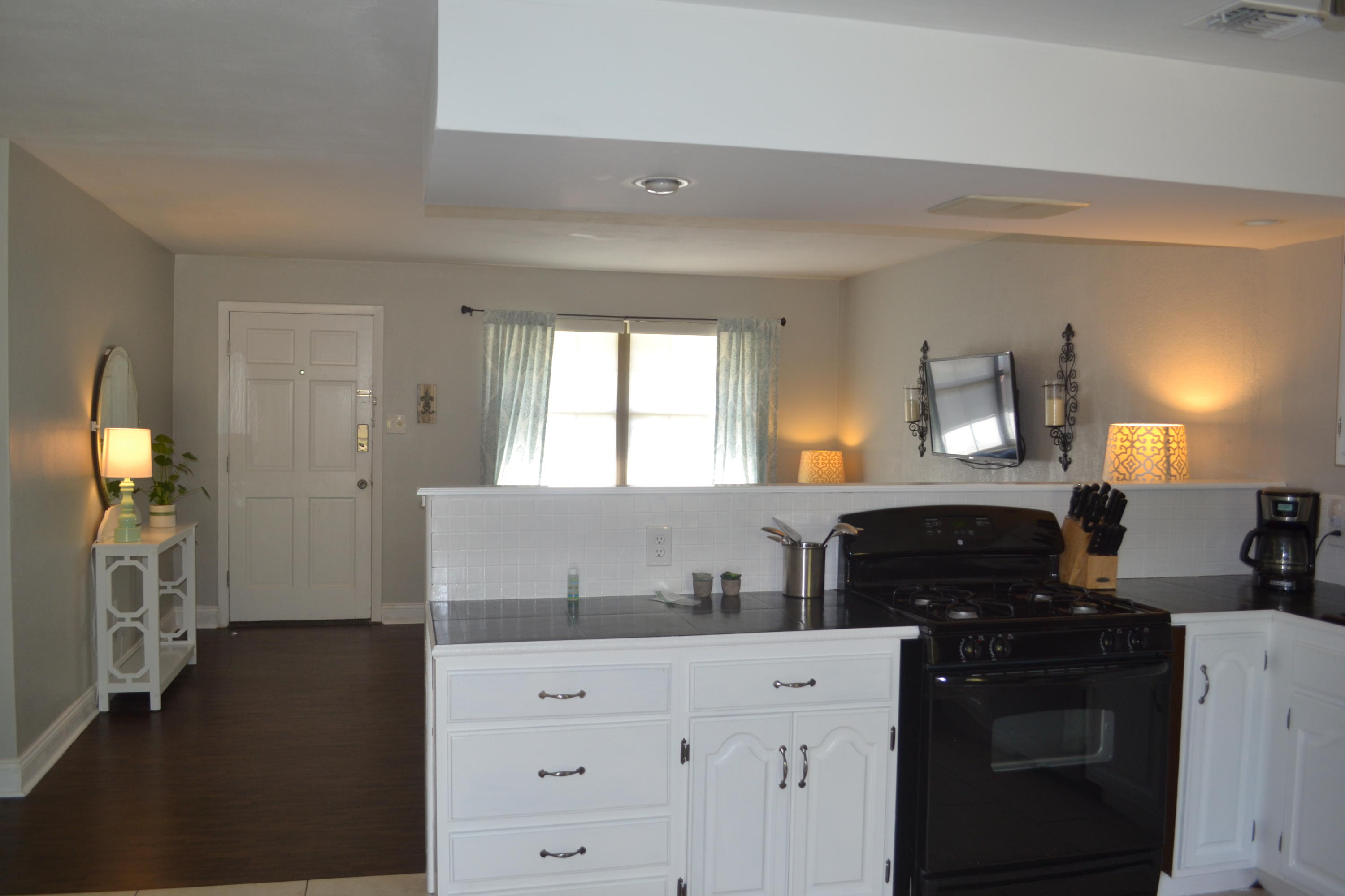 113 MEMORIAL PKWY NWFORT WALTON BEACH, FL, 325481ST ADD VESTA HTSLOT 28 BLK 6 - Residential