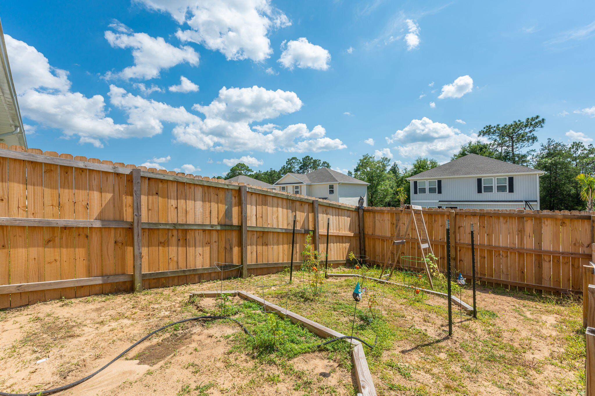 PARTRIDGE HILLS - Residential