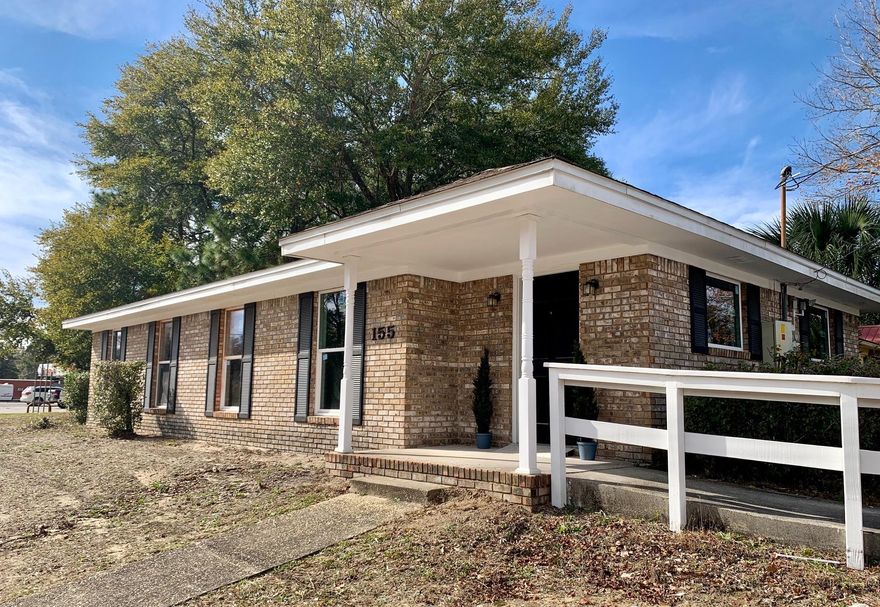 This newly renovated, stand-alone, brick office on John Sims Parkway is conveniently close to Eglin's east gate and is centrally located in Okaloosa County.Fresh paint and new vinyl plank flooring make this space move-in ready for your office needs. Restroom and windows are also newly upgraded.There are 5 offices, and one has a sink if a break room is desired.There is also a large storage room suitable for a copier and supplies, and the utility room also has extra storage space.The lobby is spacious for both reception and customers, and the unisex restroom is ADA compliant.
