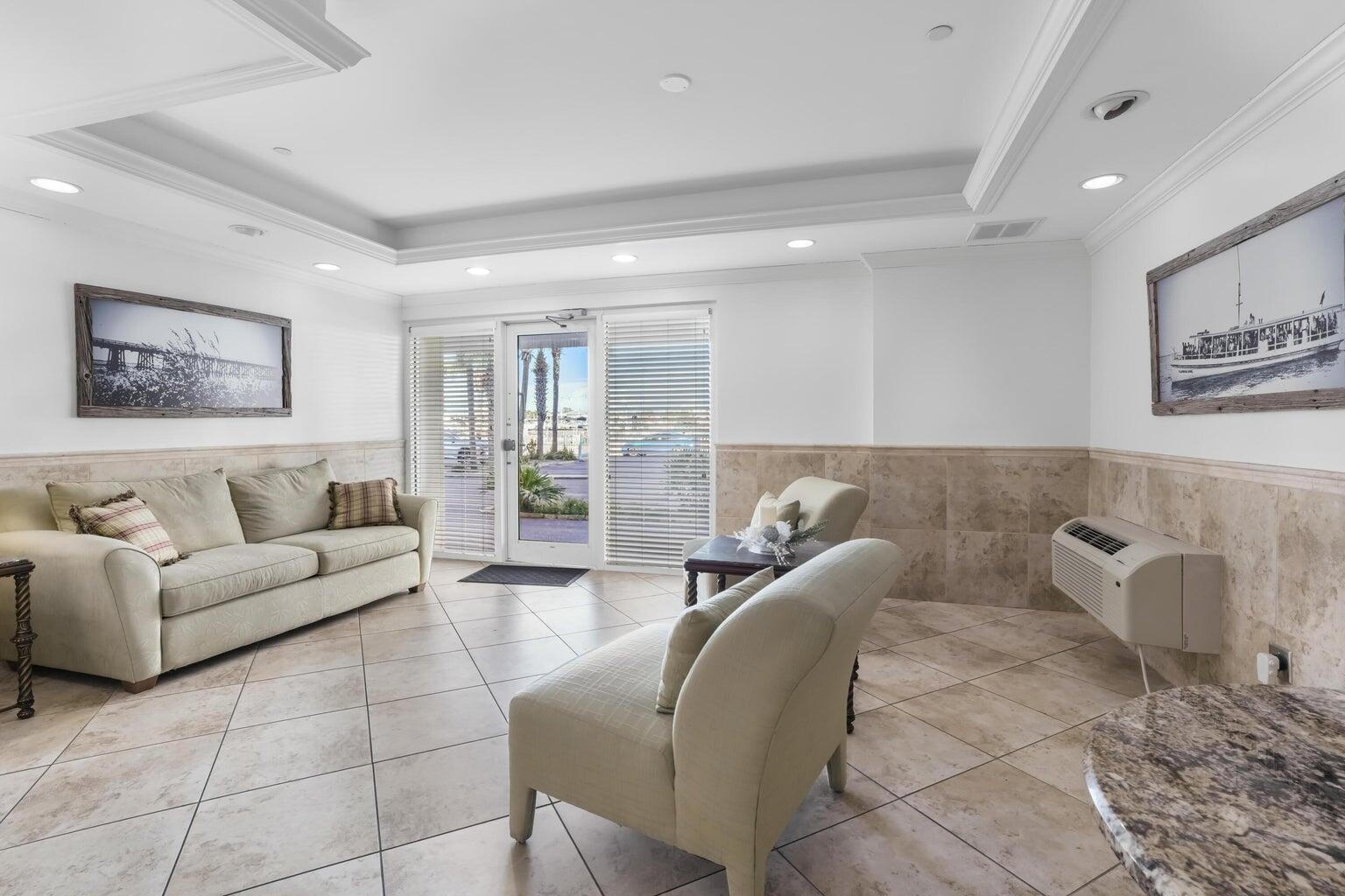 SUN KING TOWERS - Residential