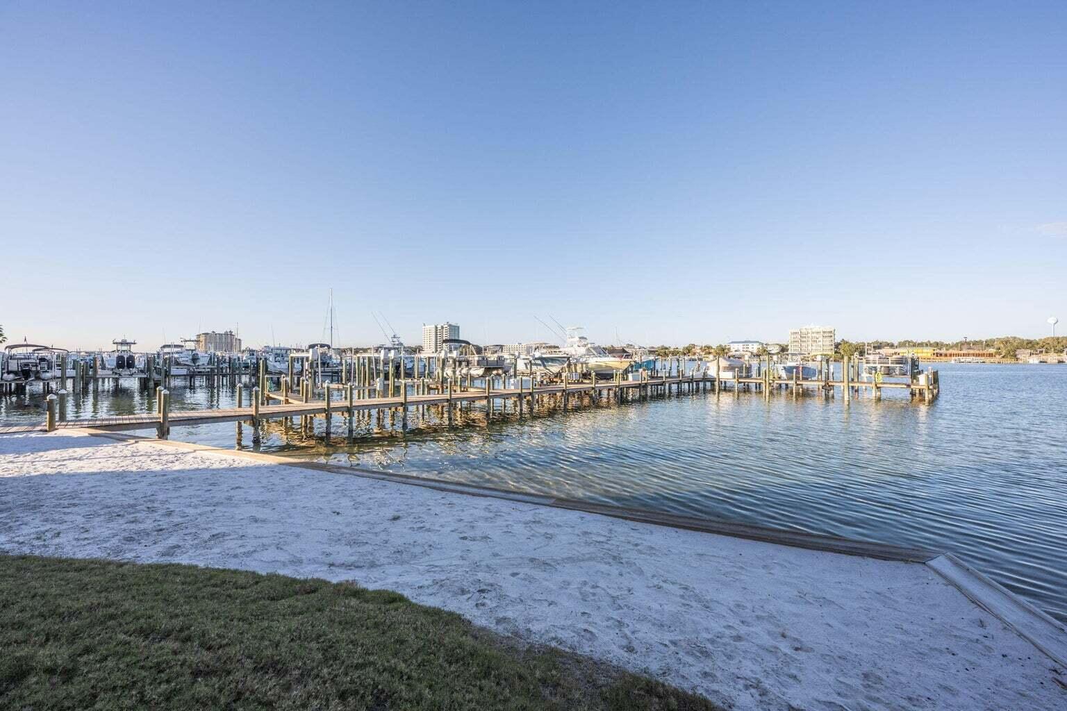 SUN KING TOWERS - Residential