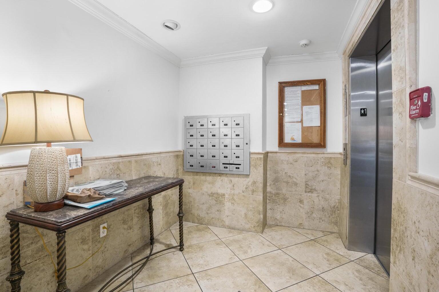 SUN KING TOWERS - Residential