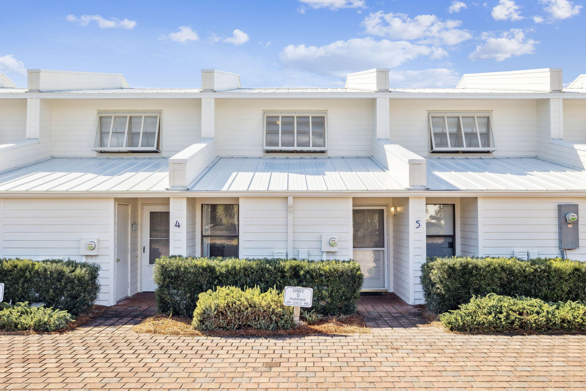 BLUE 9 T/H - Residential