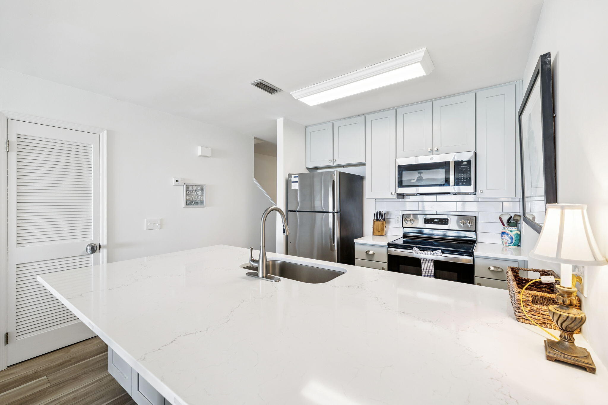 BLUE 9 T/H - Residential