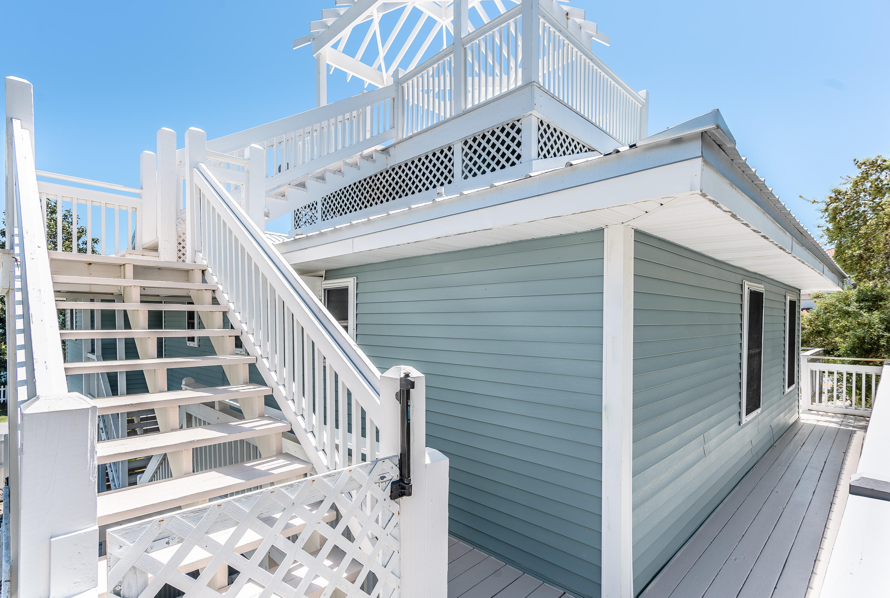 GULF LAKE BEACHES ESTATES - Residential