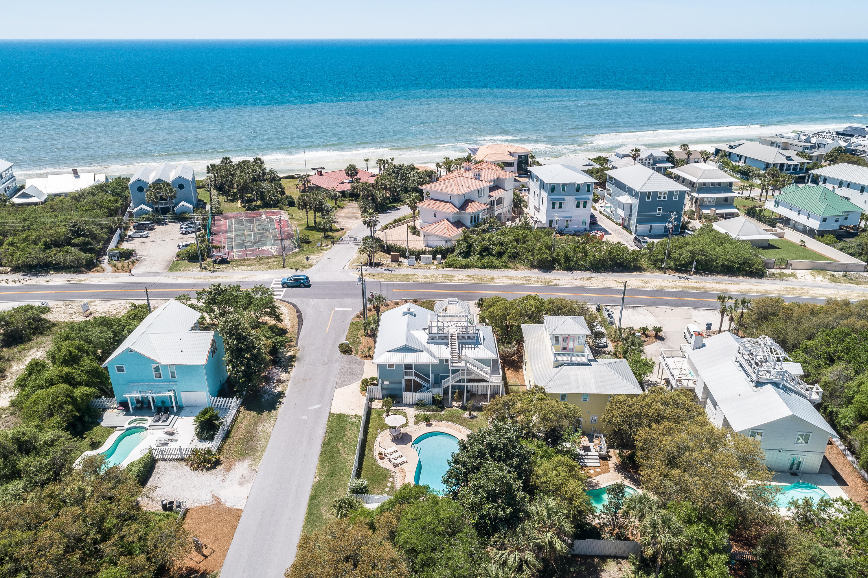 GULF LAKE BEACHES ESTATES - Residential