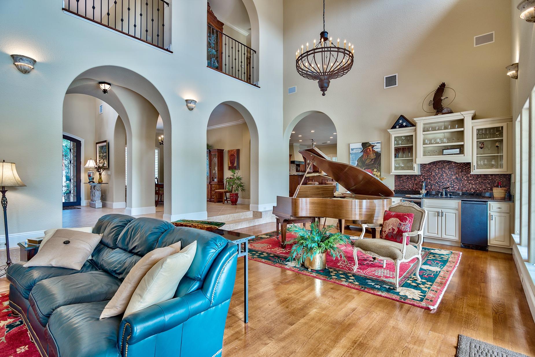 ISLAND GREEN - Residential