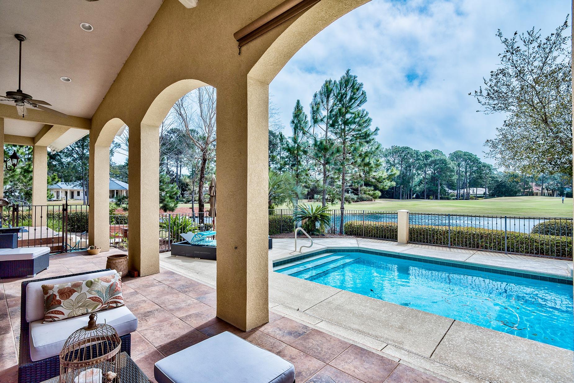 ISLAND GREEN - Residential