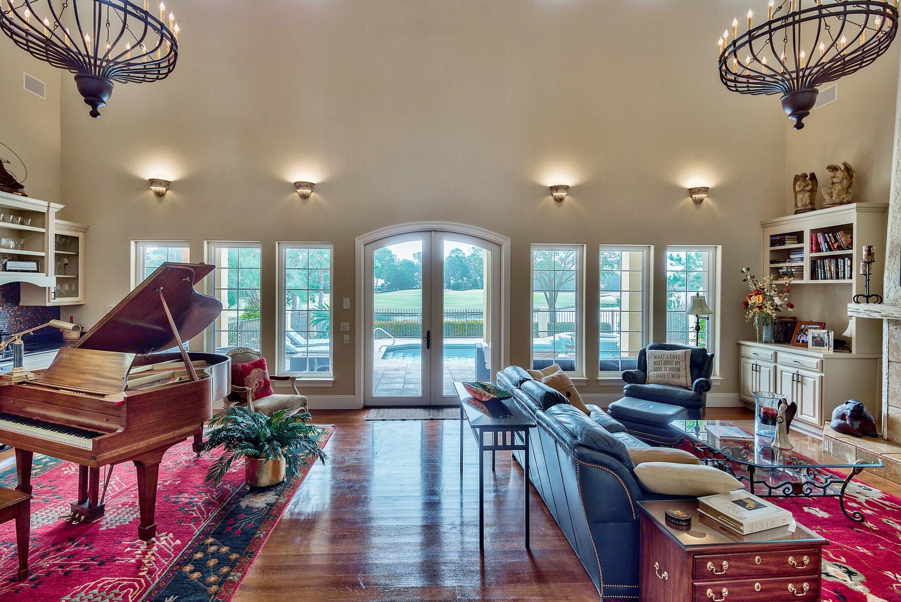 ISLAND GREEN - Residential