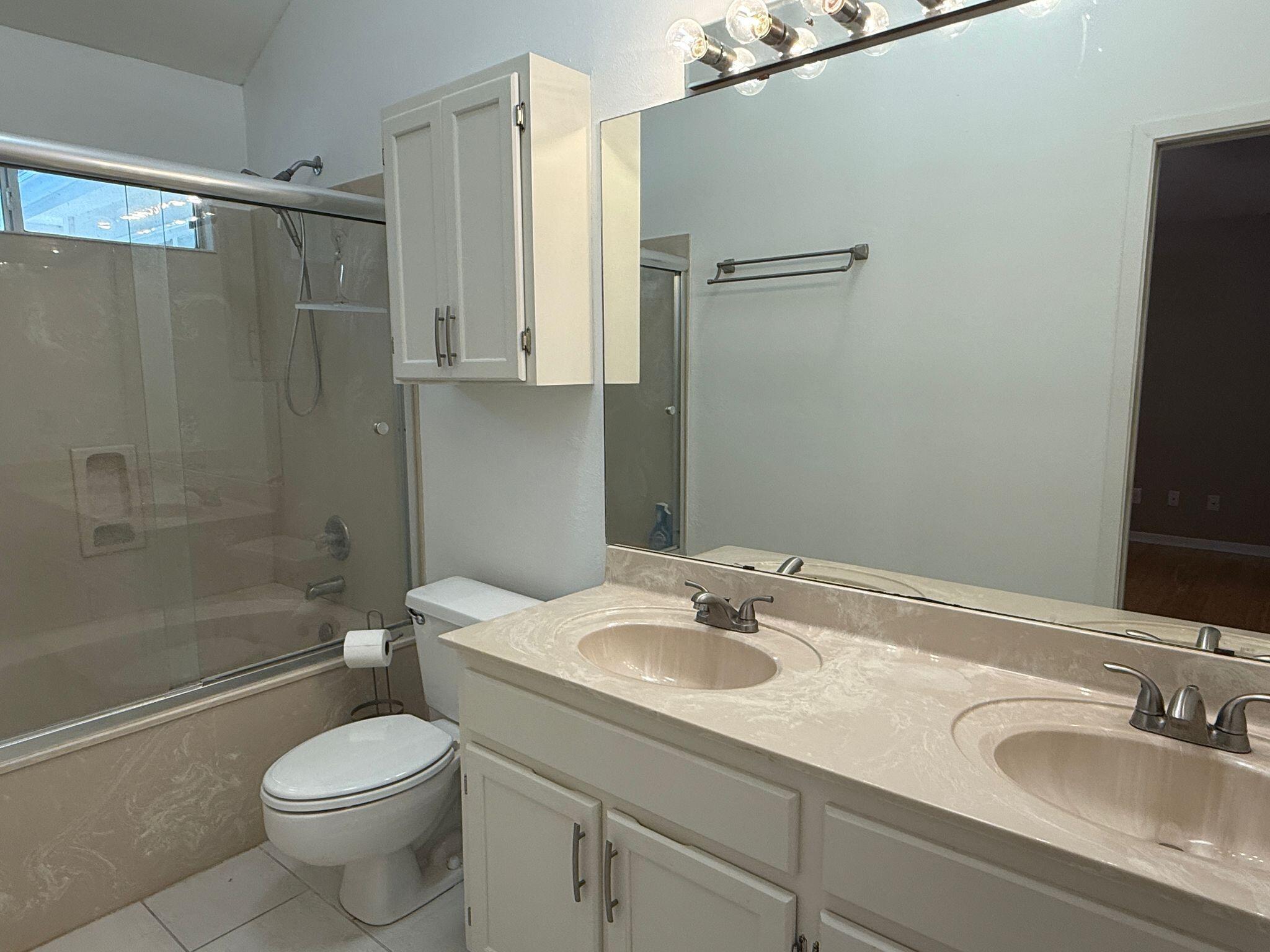 FAIRWAY LAKES PH 1 - Residential Lease