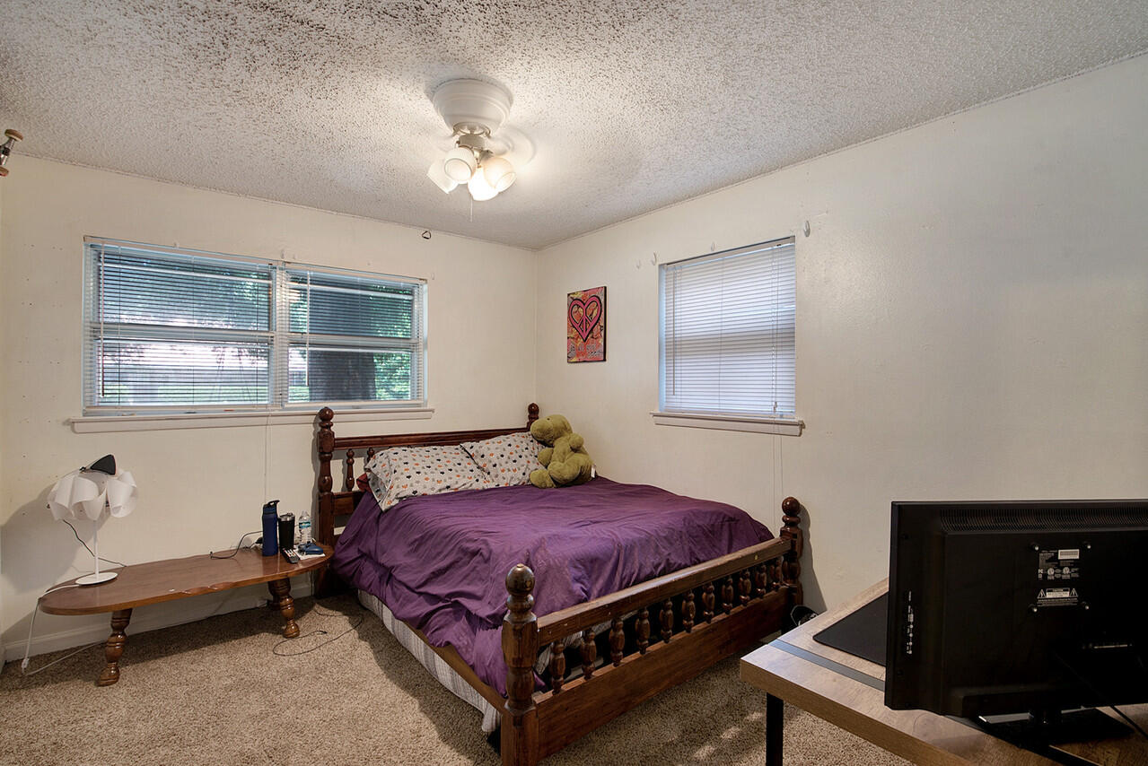 GARNIERS BEACH 6TH - Residential