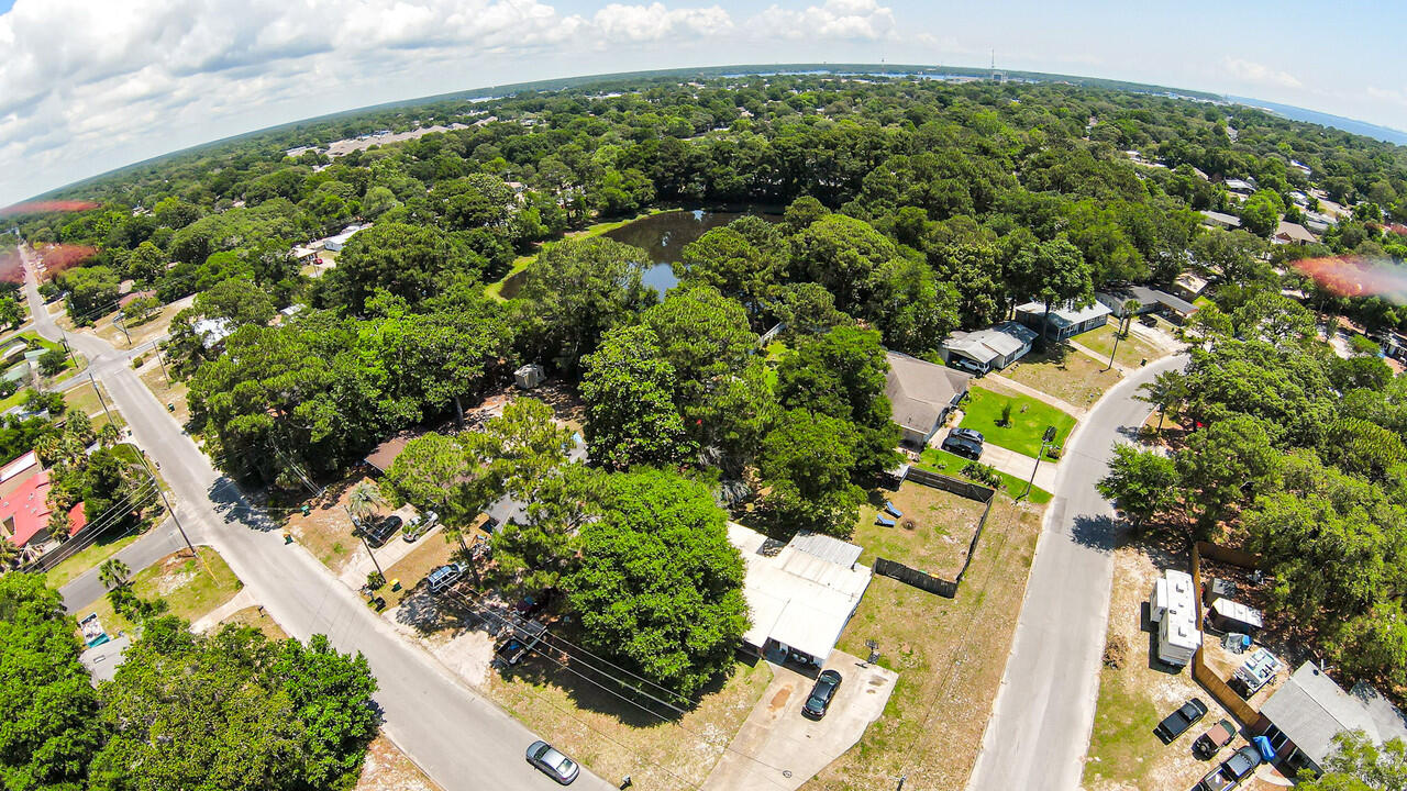 GARNIERS BEACH 6TH - Residential