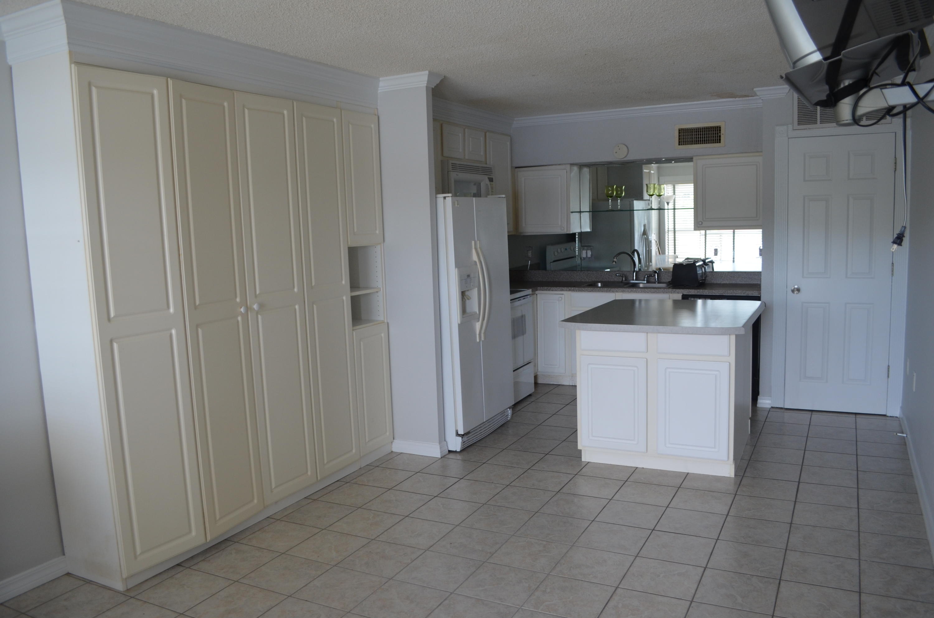 PIER ONE CONDO - Residential Lease