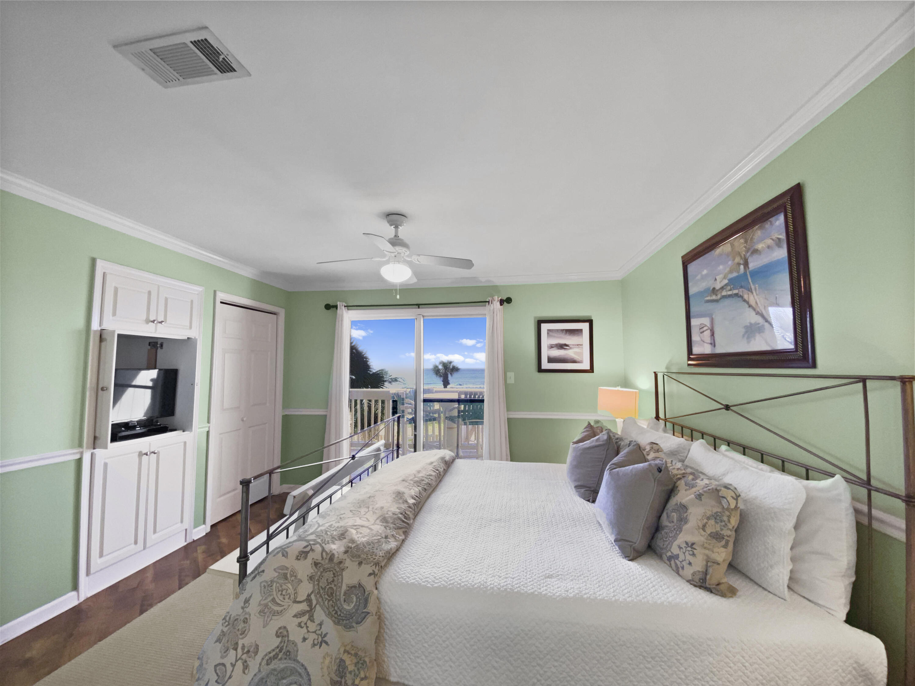 RAMSGATE HARBOUR PH 4 CONDO - Residential