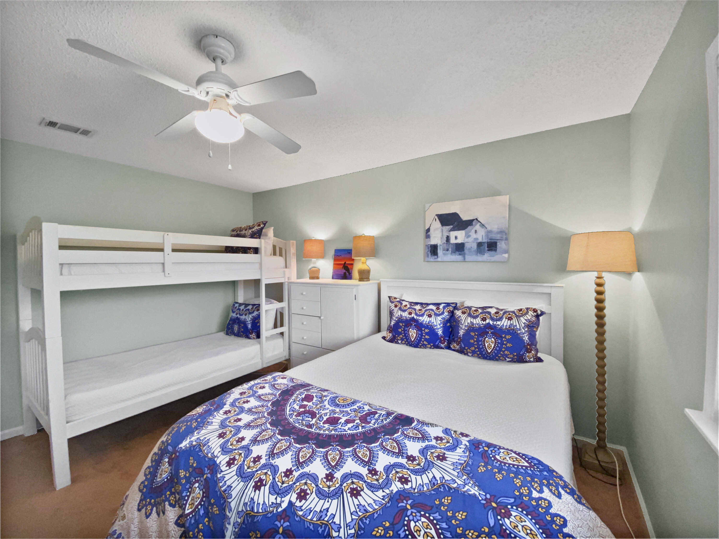 RAMSGATE HARBOUR PH 4 CONDO - Residential