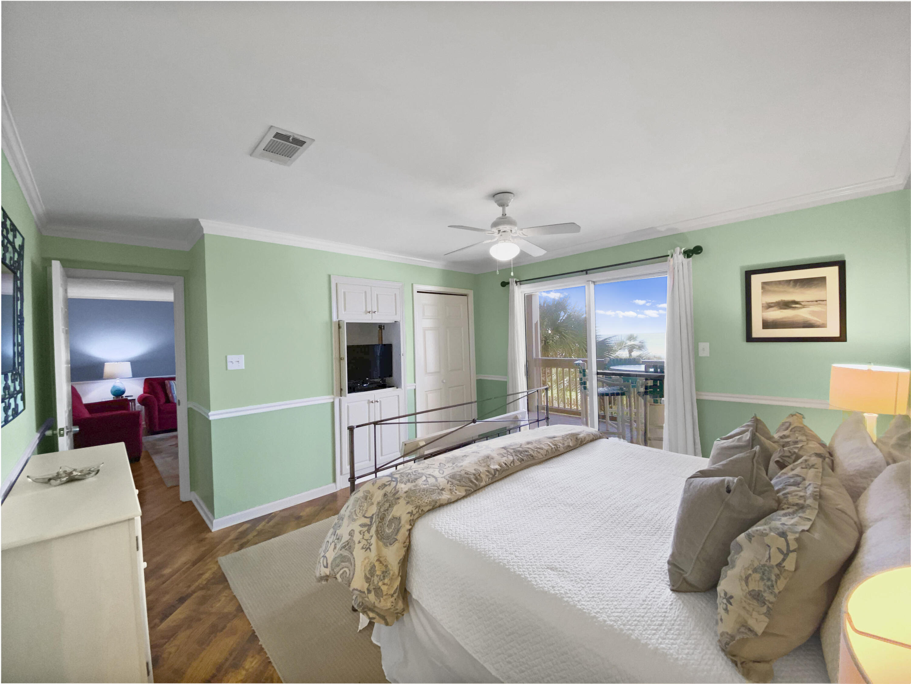 RAMSGATE HARBOUR PH 4 CONDO - Residential