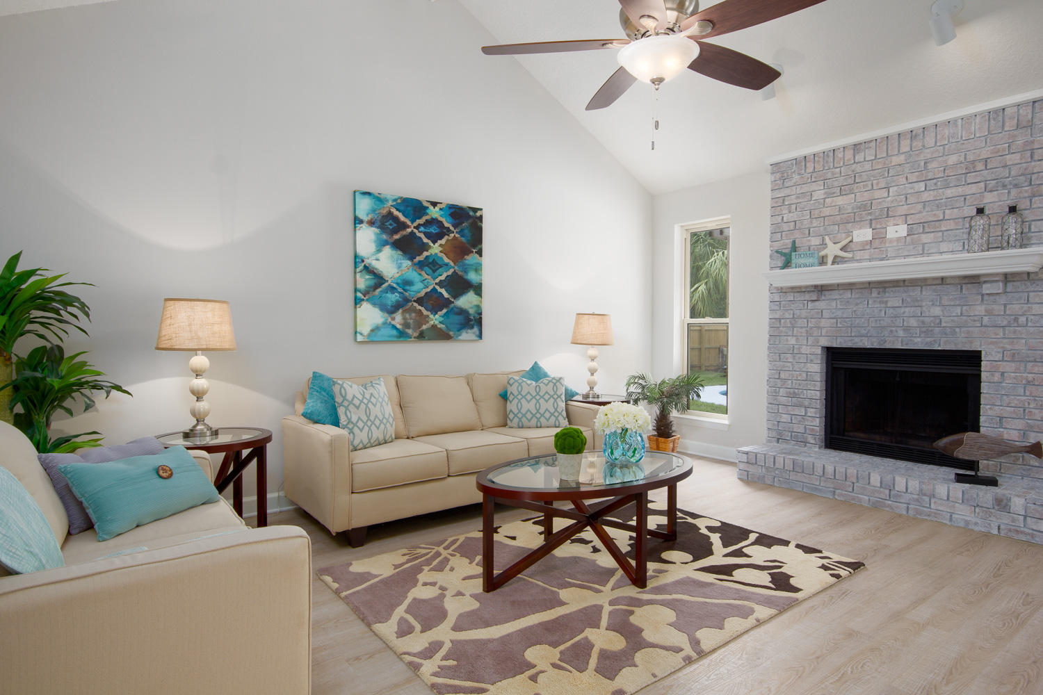 FOX DEN VILLAGES PHASE II LOT5 BLK C AS DES IN OR 3583 PG 750 LESS ALL MINERAL RIGHTS - Residential