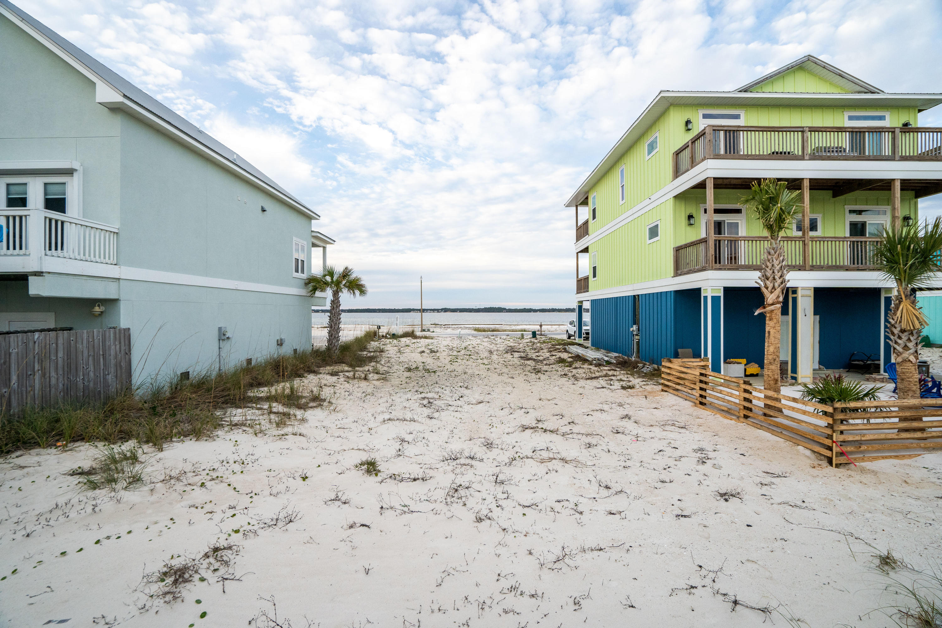 GRAND NAVARRE - Land