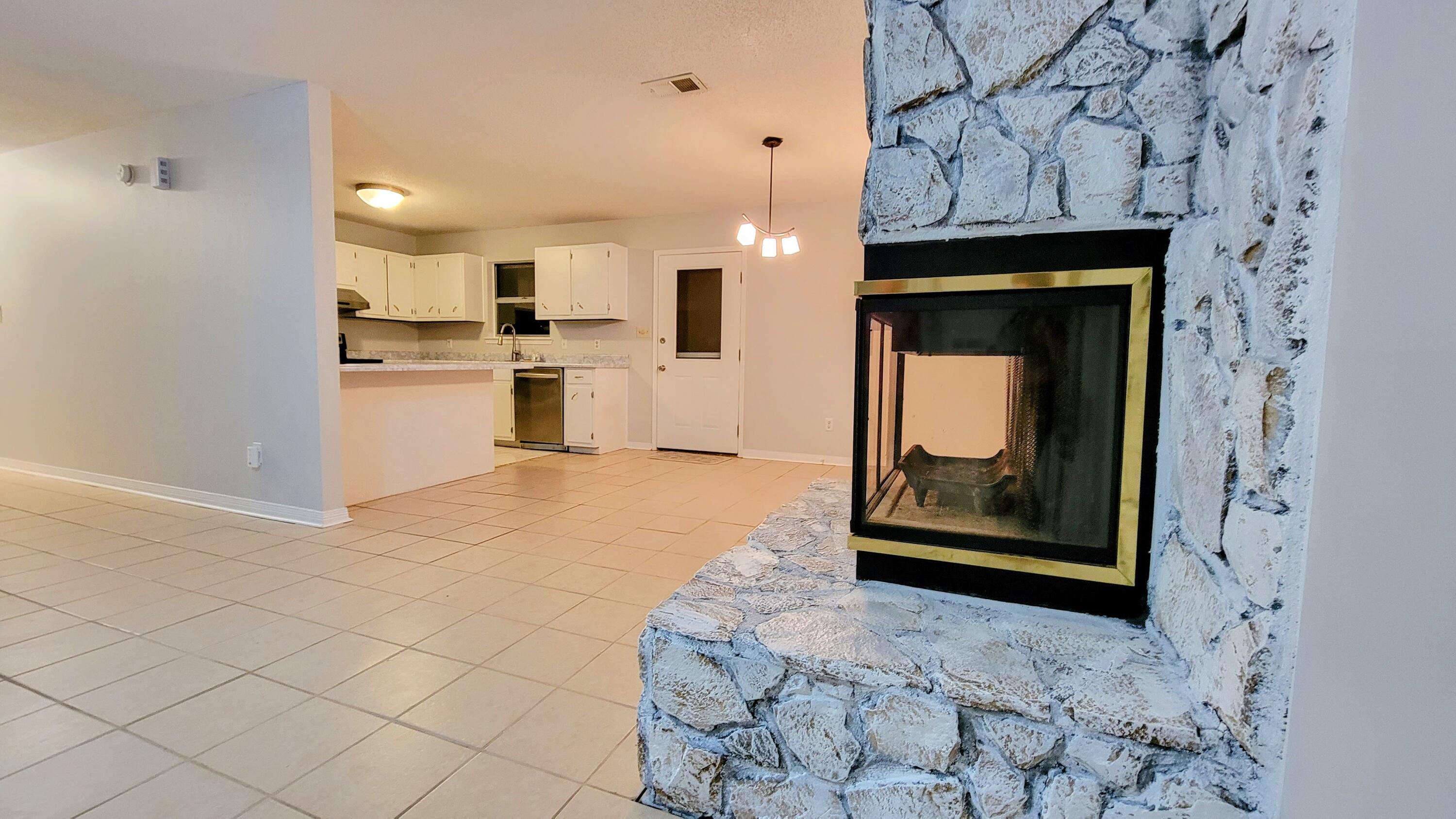 SANTA ROSA SHORES 3RD ADDN - Residential