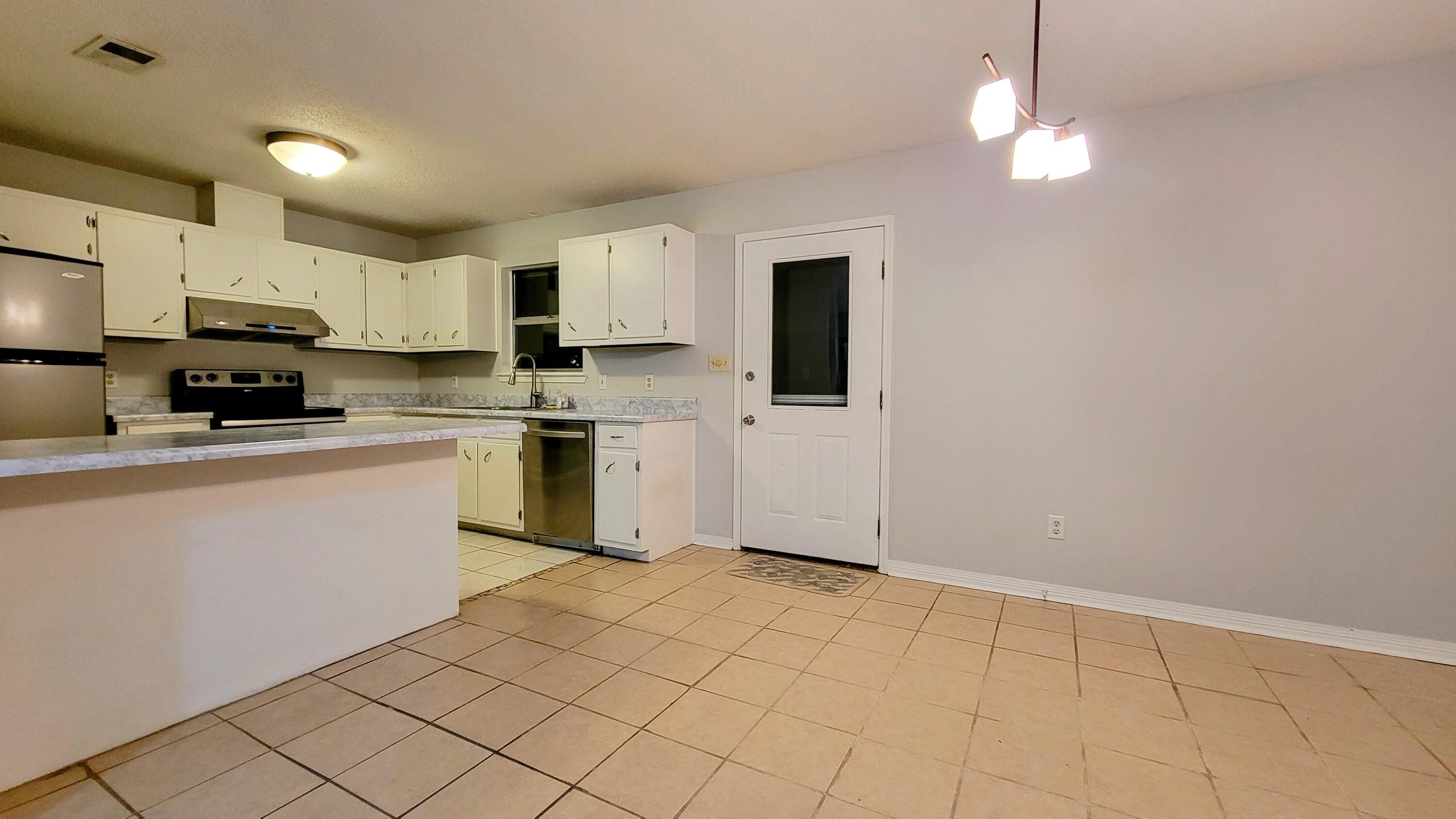 SANTA ROSA SHORES 3RD ADDN - Residential