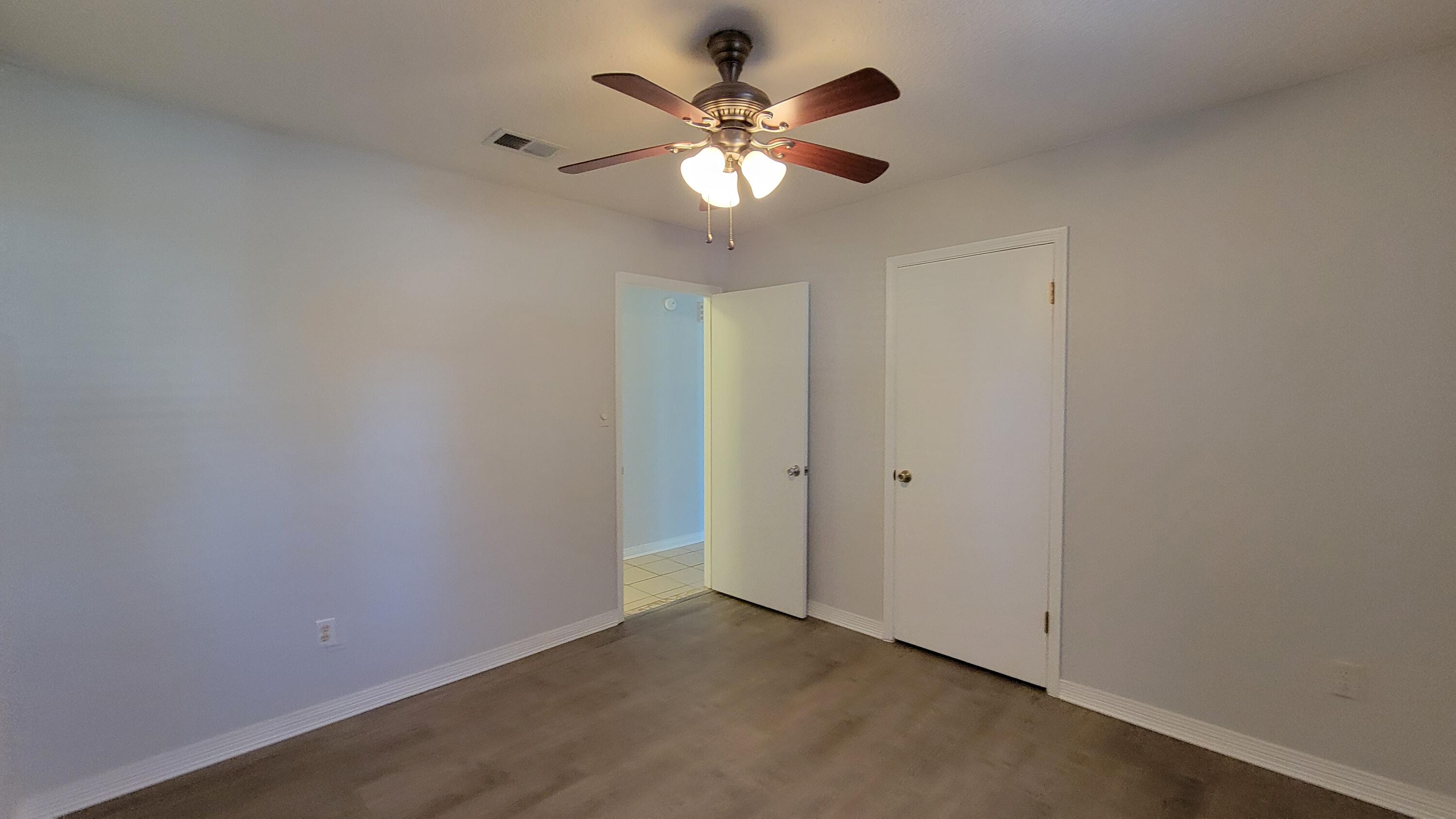 SANTA ROSA SHORES 3RD ADDN - Residential