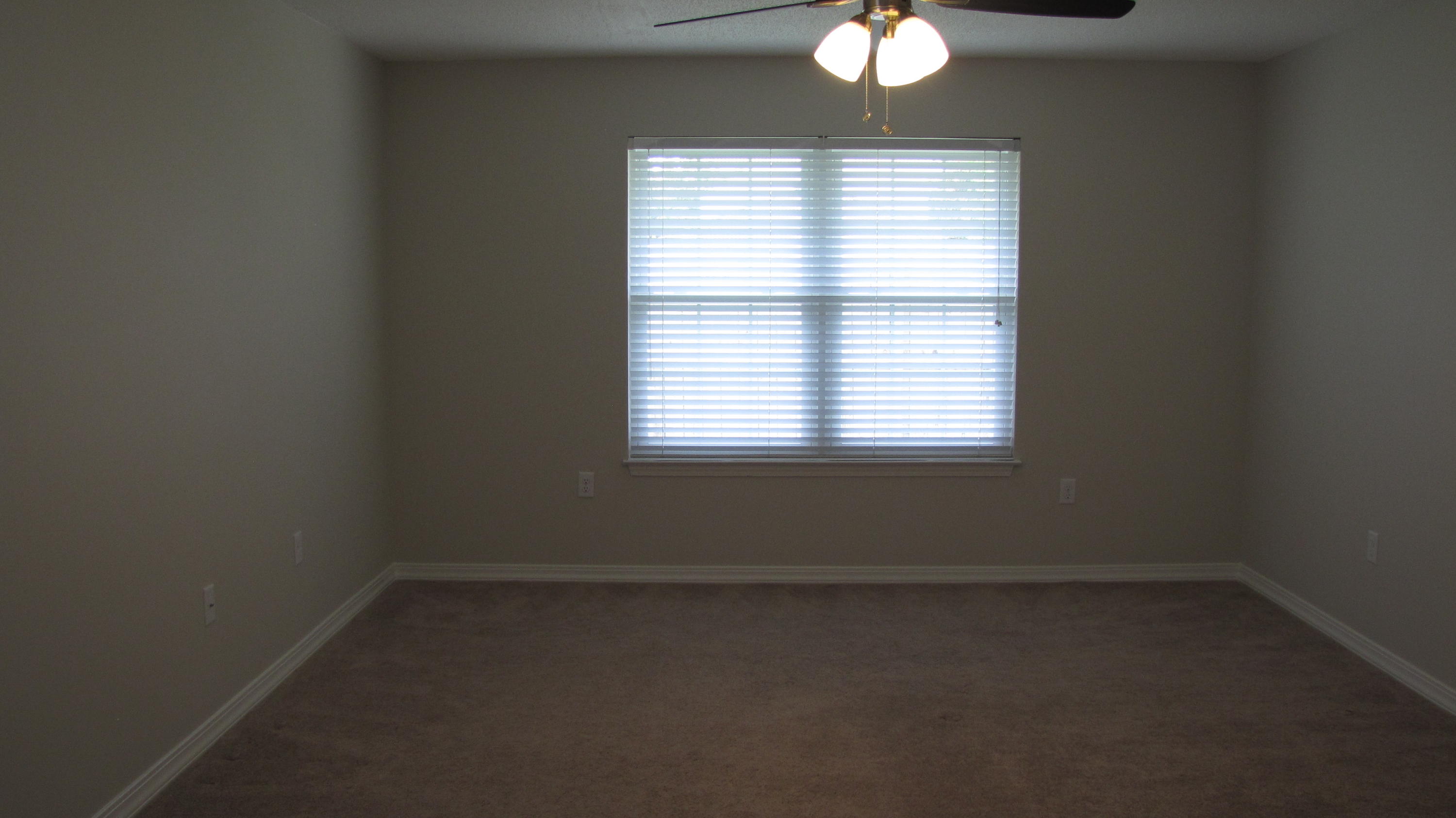 SUNSAIL S/D LOT 35 - Residential Lease