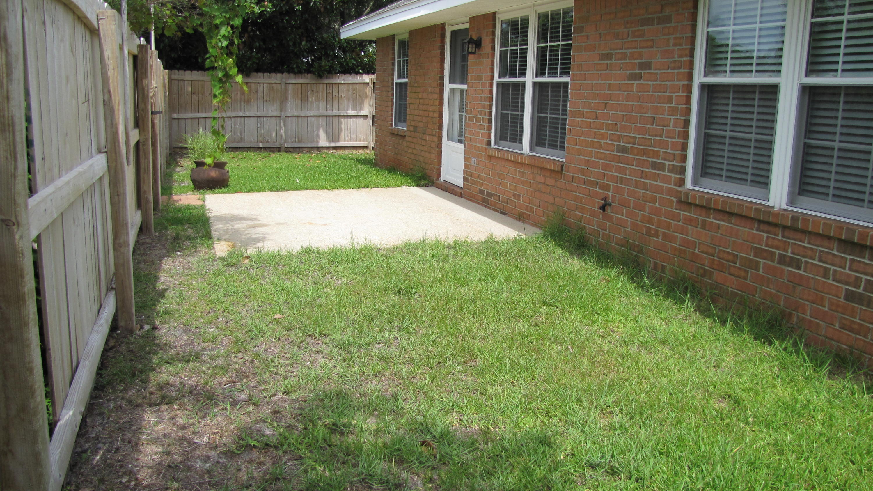 SUNSAIL S/D LOT 35 - Residential Lease