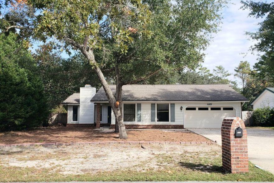 This 3 bedroom 2 bath home on .35 acre lot in highly desirable Bluewater Bay community with NO HOA. This partial brick home has beautiful mature oak trees and a huge fenced in backyard. Home features large 19'' by 19'' tile in kitchen and hallways as well as stainless appliances in the kitchen. This home has so much potential and is ready to receive your special touches! You can be at the Beaches in 15 minutes, close to Mid-Bay Bridge, Eglin Air Force base as well as the sought after Niceville schools. Assumable termite bond. New Roof Nov 2013. New Trane AC 2010. Hot water heater 2010