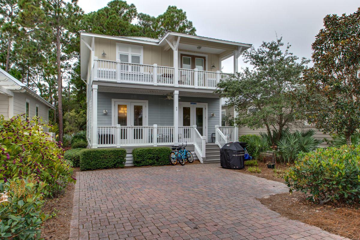 COTTAGES AT EASTERN LAKE - Residential