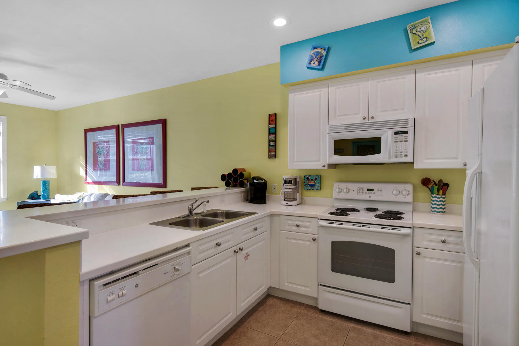 VILLAGE AT BLUE MOUNTAIN BEACH - Residential